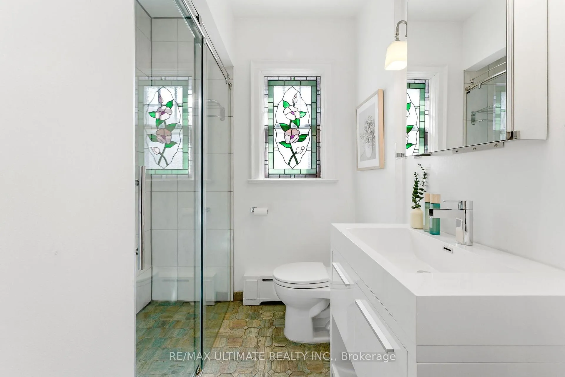 Photo 22 of 222 Chaplin Crescent, Toronto, Forest Hill South — HOMEH