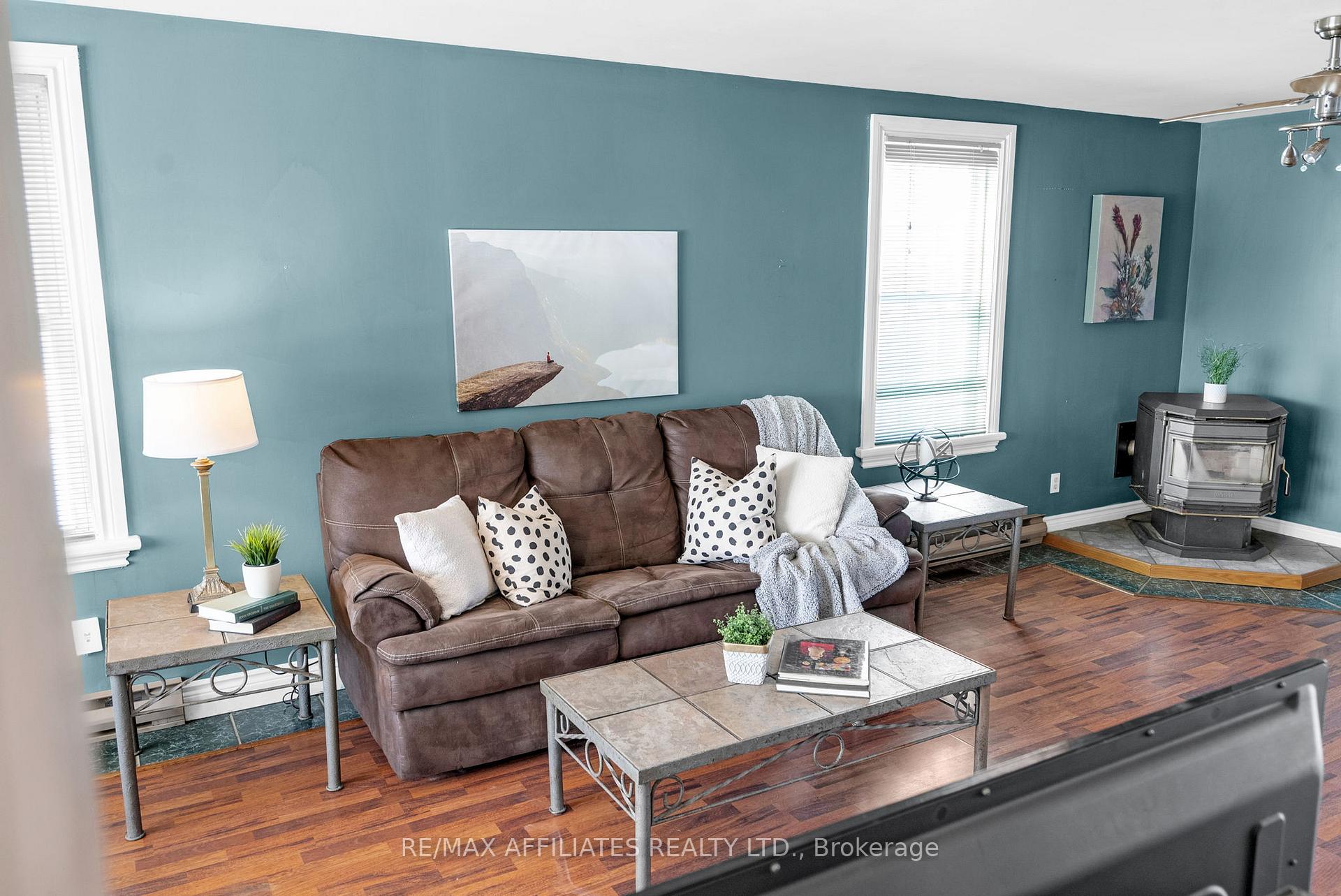 Photo 17 of 56 Centre Street, Edwardsburgh/Cardinal, Edwardsburgh/Cardinal Twp — HOMEH