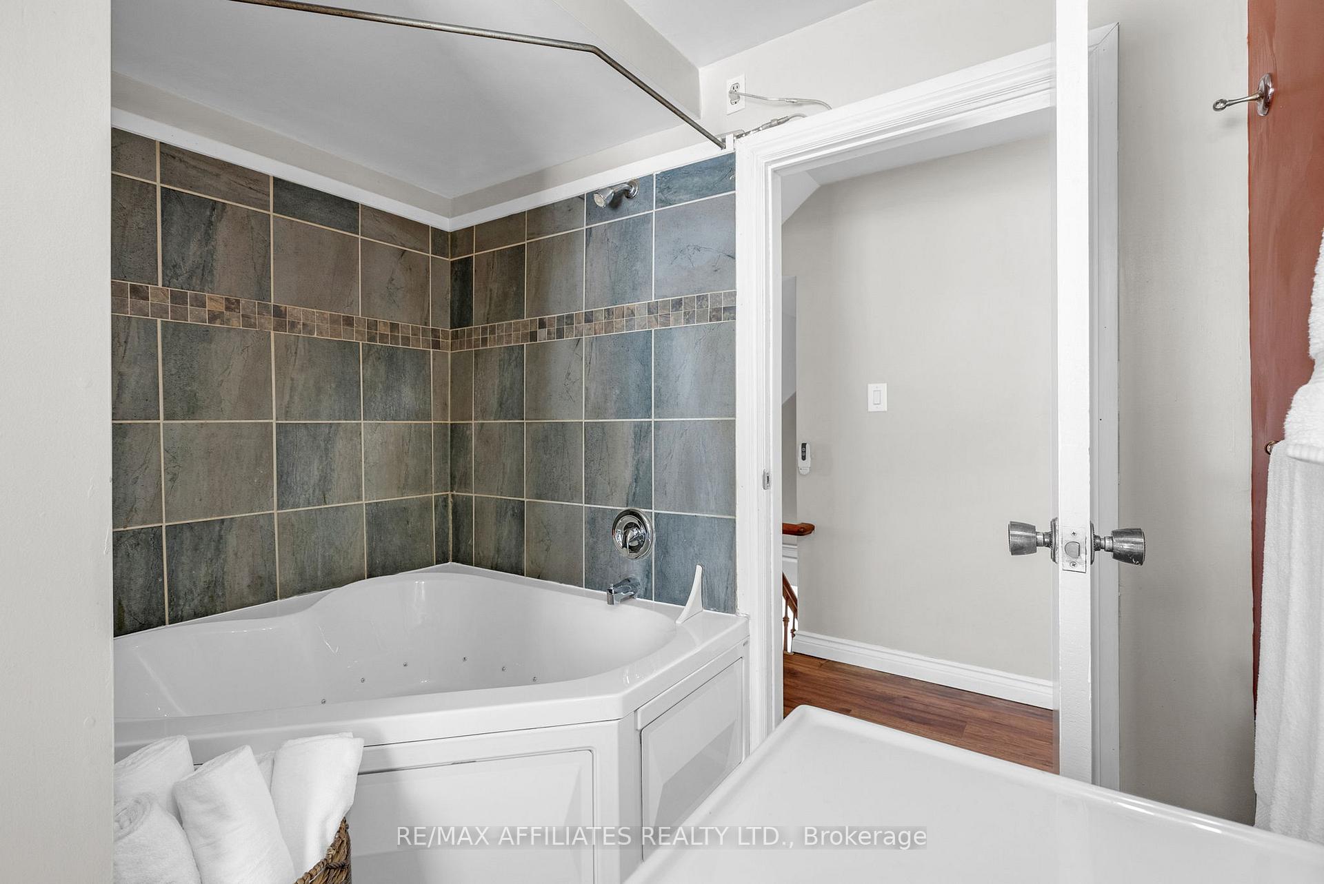 Photo 25 of 56 Centre Street, Edwardsburgh/Cardinal, Edwardsburgh/Cardinal Twp — HOMEH