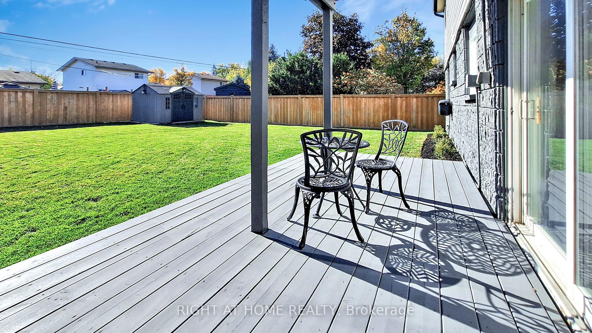 Photo 21 of 293 Cedarholme Avenue, Georgina, Keswick South — HOMEH