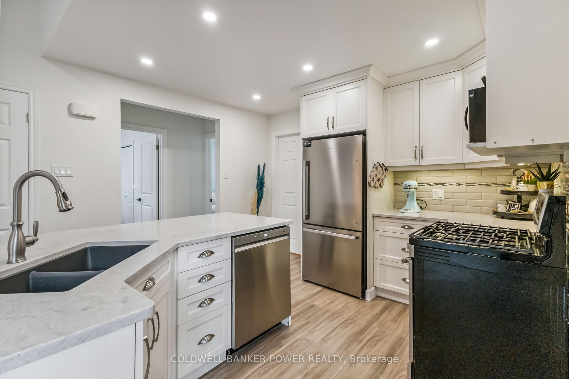 Photo 11 of 214 Harrison Place, Central Elgin, Rural Central Elgin — HOMEH