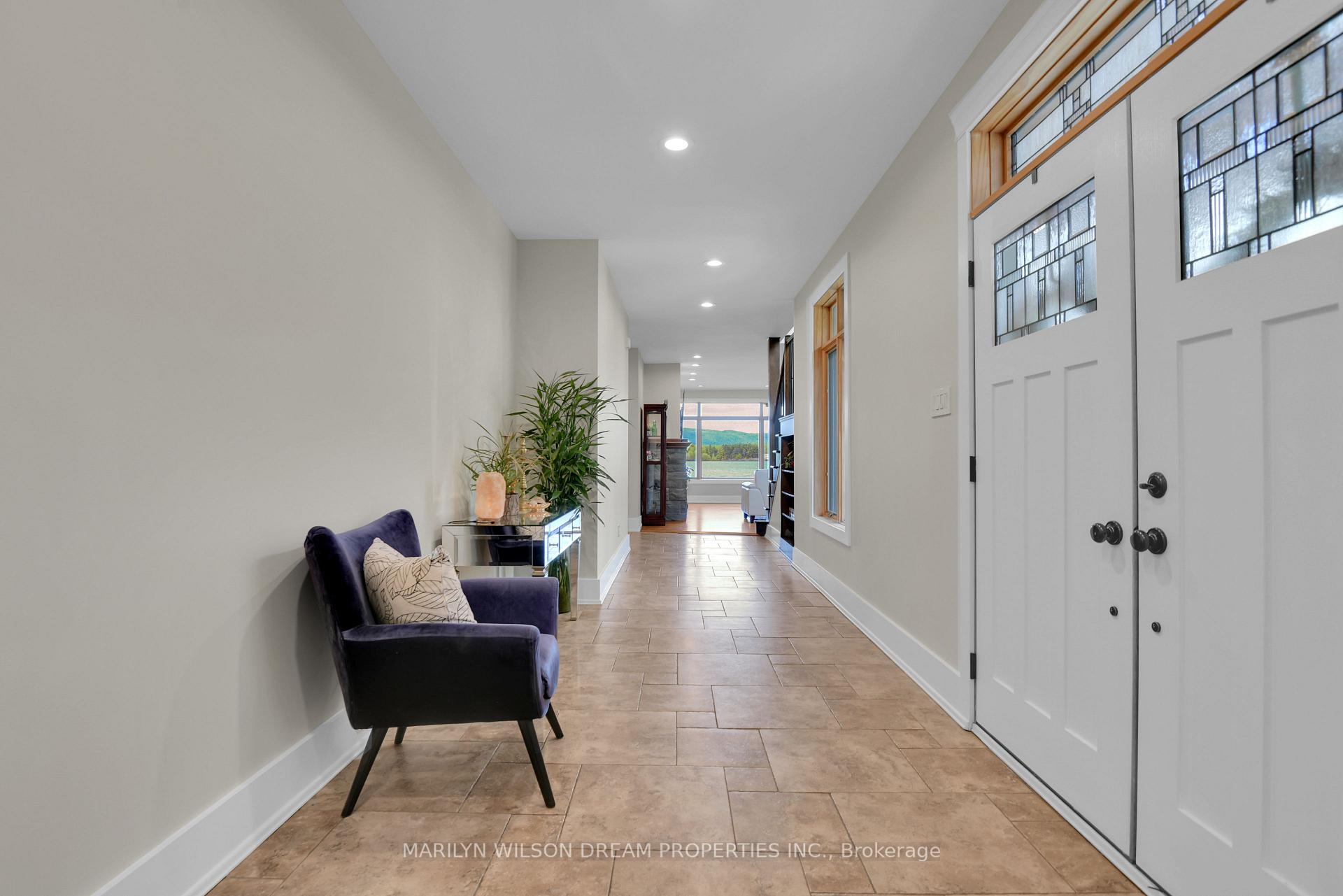 Photo 6 of 133 Swift Street, Ottawa, Dunrobin Shores — HOMEH
