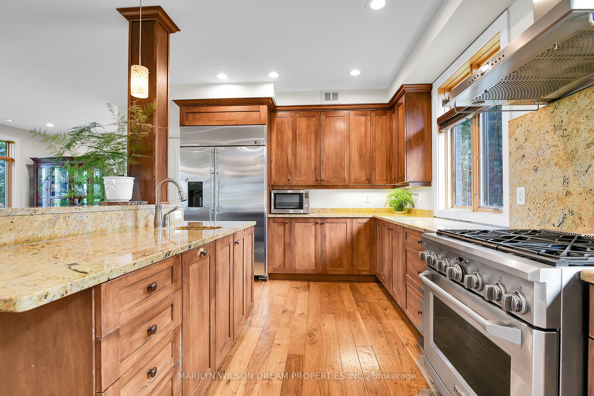 Photo 11 of 133 Swift Street, Ottawa, Dunrobin Shores — HOMEH