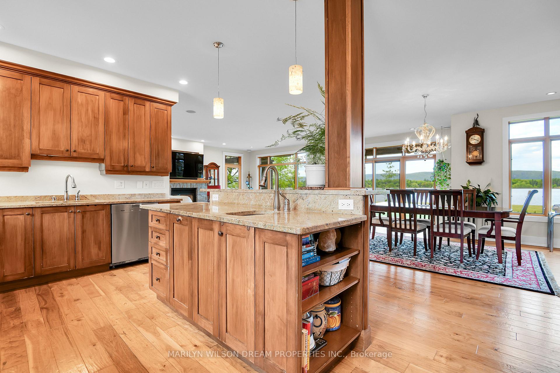 Photo 13 of 133 Swift Street, Ottawa, Dunrobin Shores — HOMEH