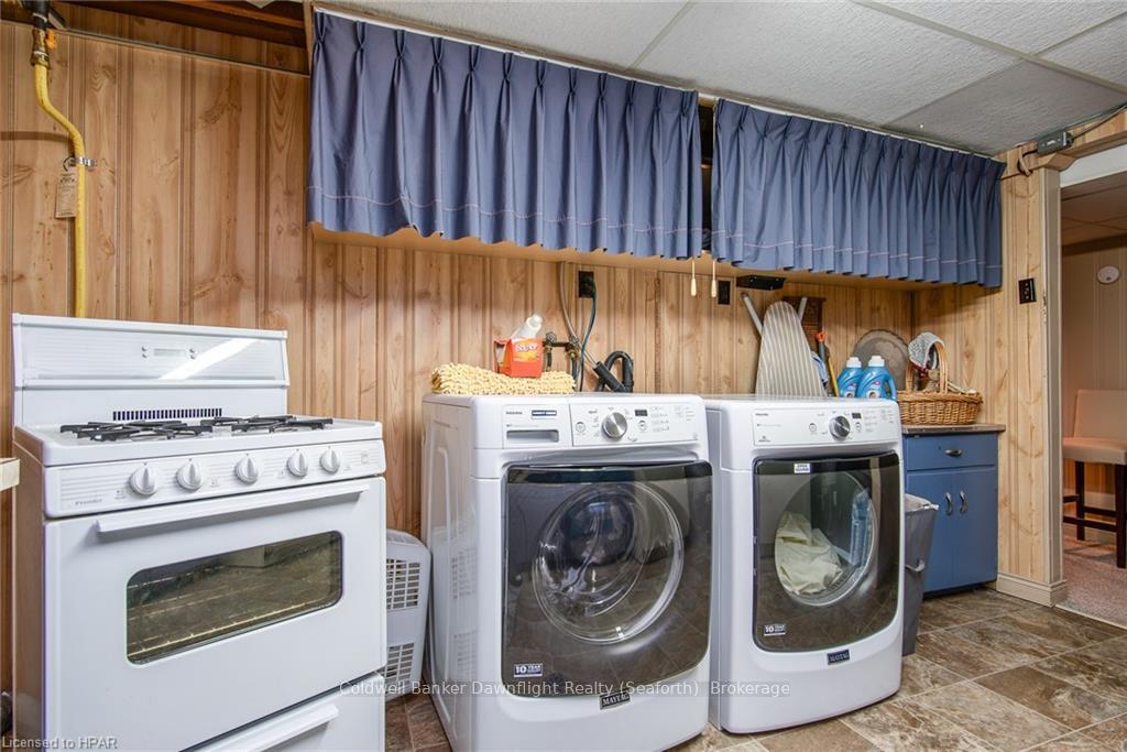 Photo 25 of 47 Walker Street, Central Huron, Clinton — HOMEH