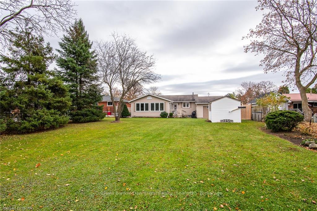 Photo 32 of 47 Walker Street, Central Huron, Clinton — HOMEH