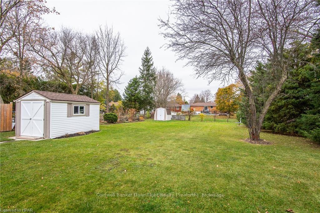 Photo 35 of 47 Walker Street, Central Huron, Clinton — HOMEH