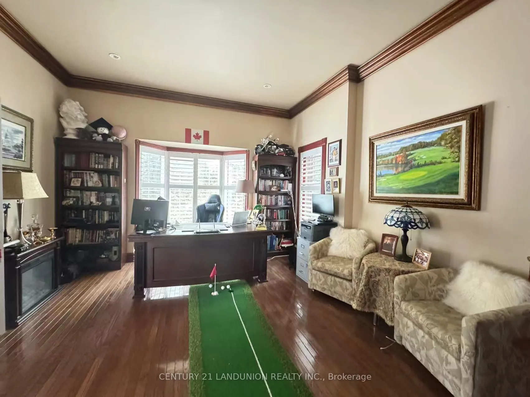 Photo 12 of 5 Dafoe Court, Aurora, Bayview Southeast — HOMEH