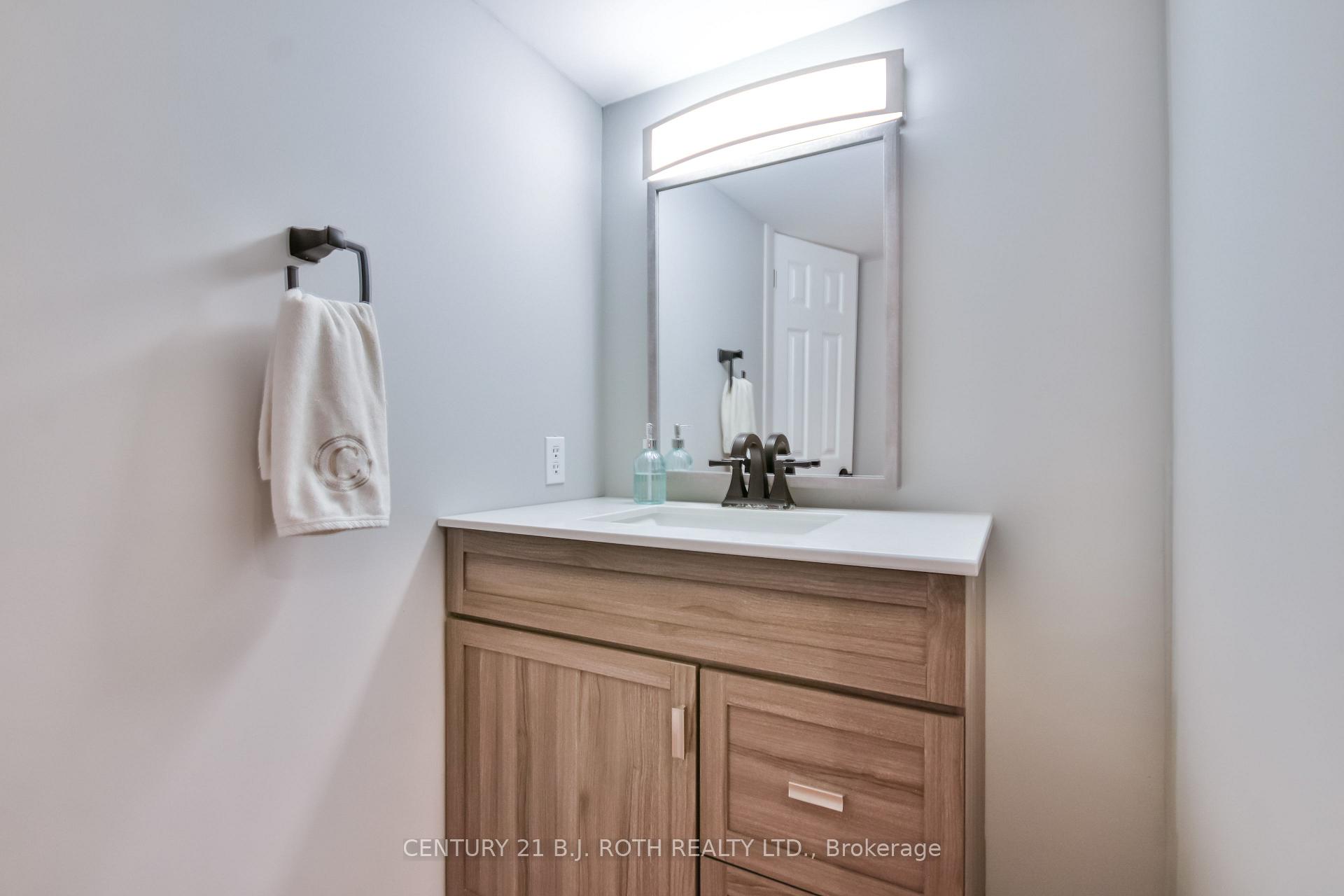 Photo 23 of 8468 8th Line, Essa, Rural Essa — HOMEH