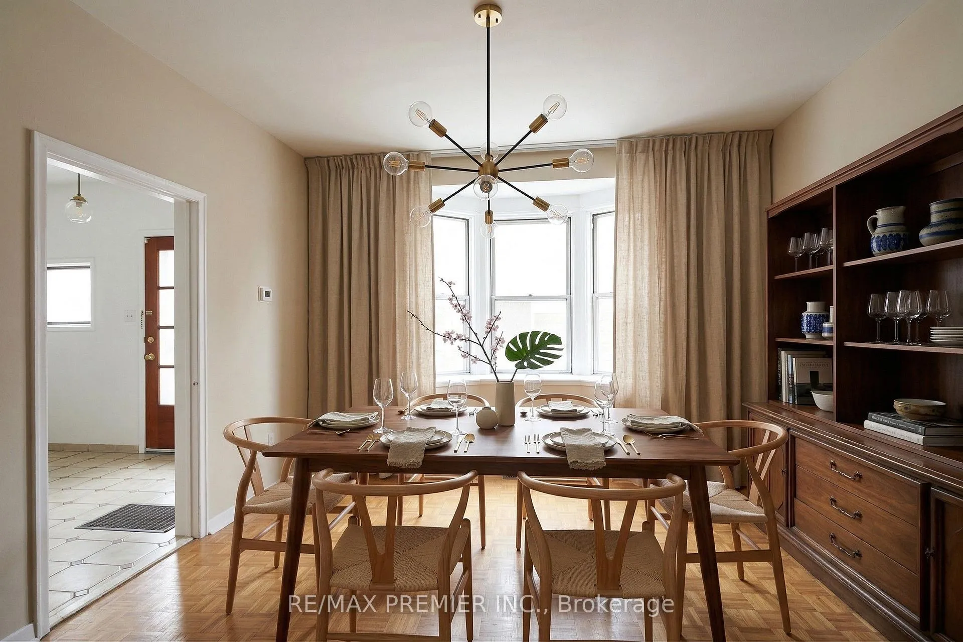 Photo 9 of 172 Lauder Avenue, Toronto, Oakwood Village — HOMEH