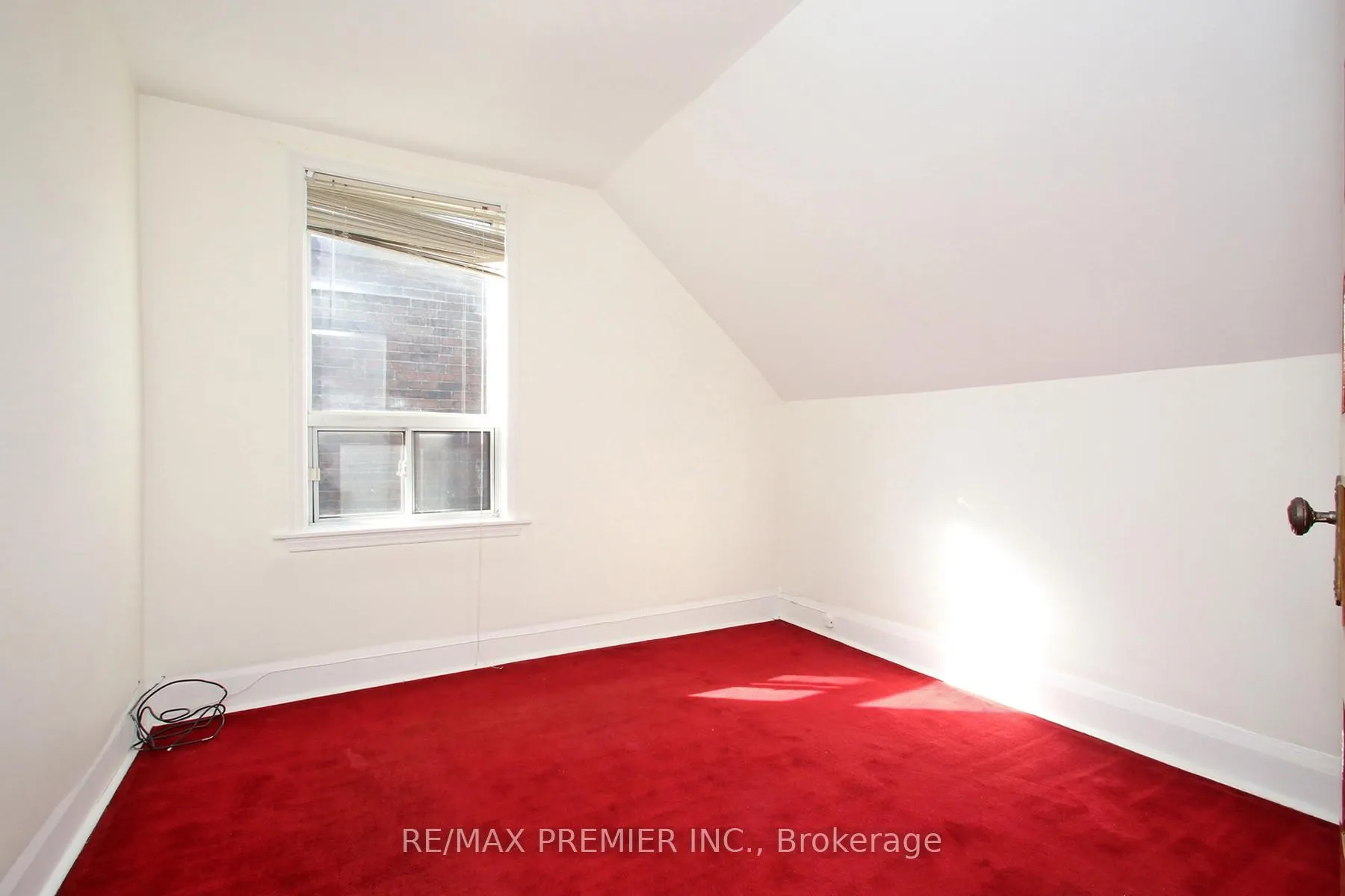 Photo 17 of 172 Lauder Avenue, Toronto, Oakwood Village — HOMEH