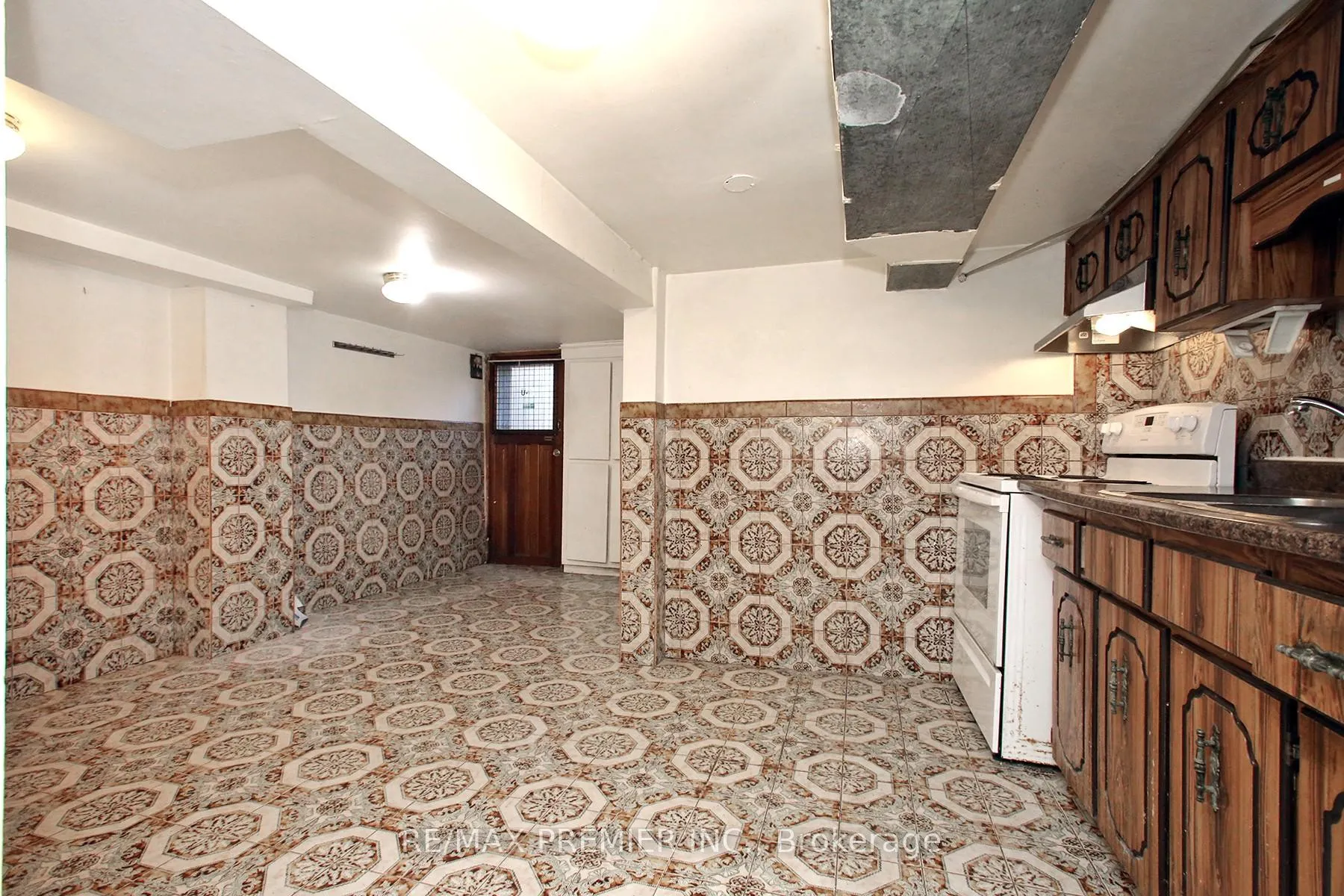 Photo 26 of 172 Lauder Avenue, Toronto, Oakwood Village — HOMEH