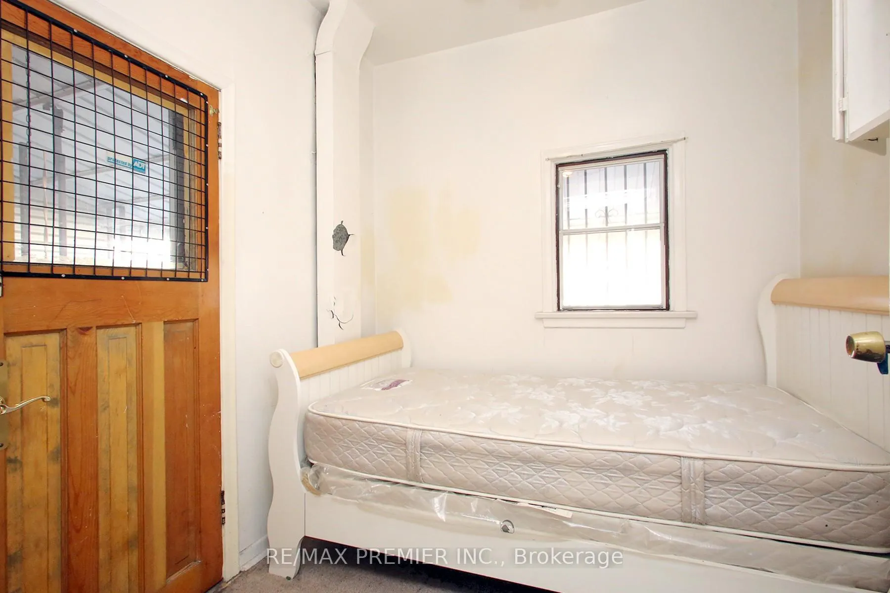 Photo 32 of 172 Lauder Avenue, Toronto, Oakwood Village — HOMEH