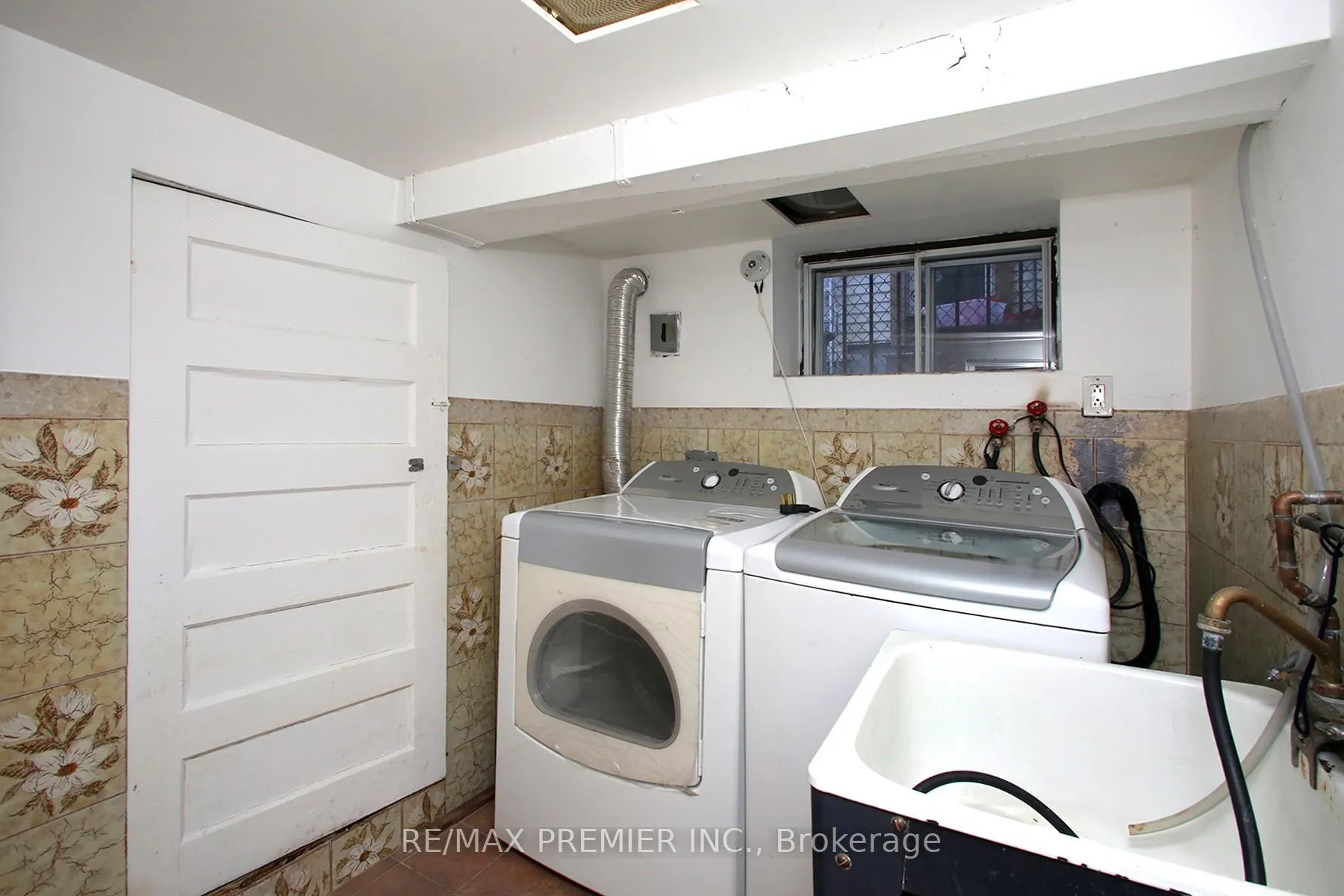 Photo 33 of 172 Lauder Avenue, Toronto, Oakwood Village — HOMEH