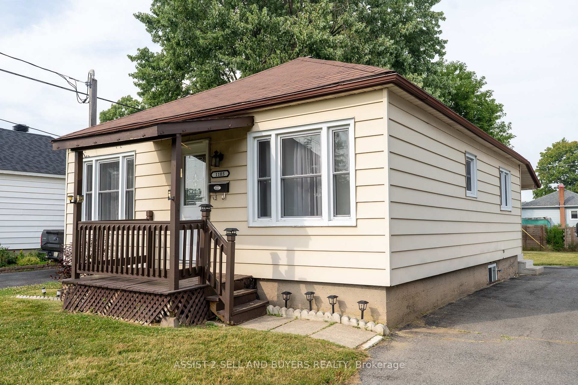 Photo 1 of 1103 Rita Street, Cornwall — HOMEH