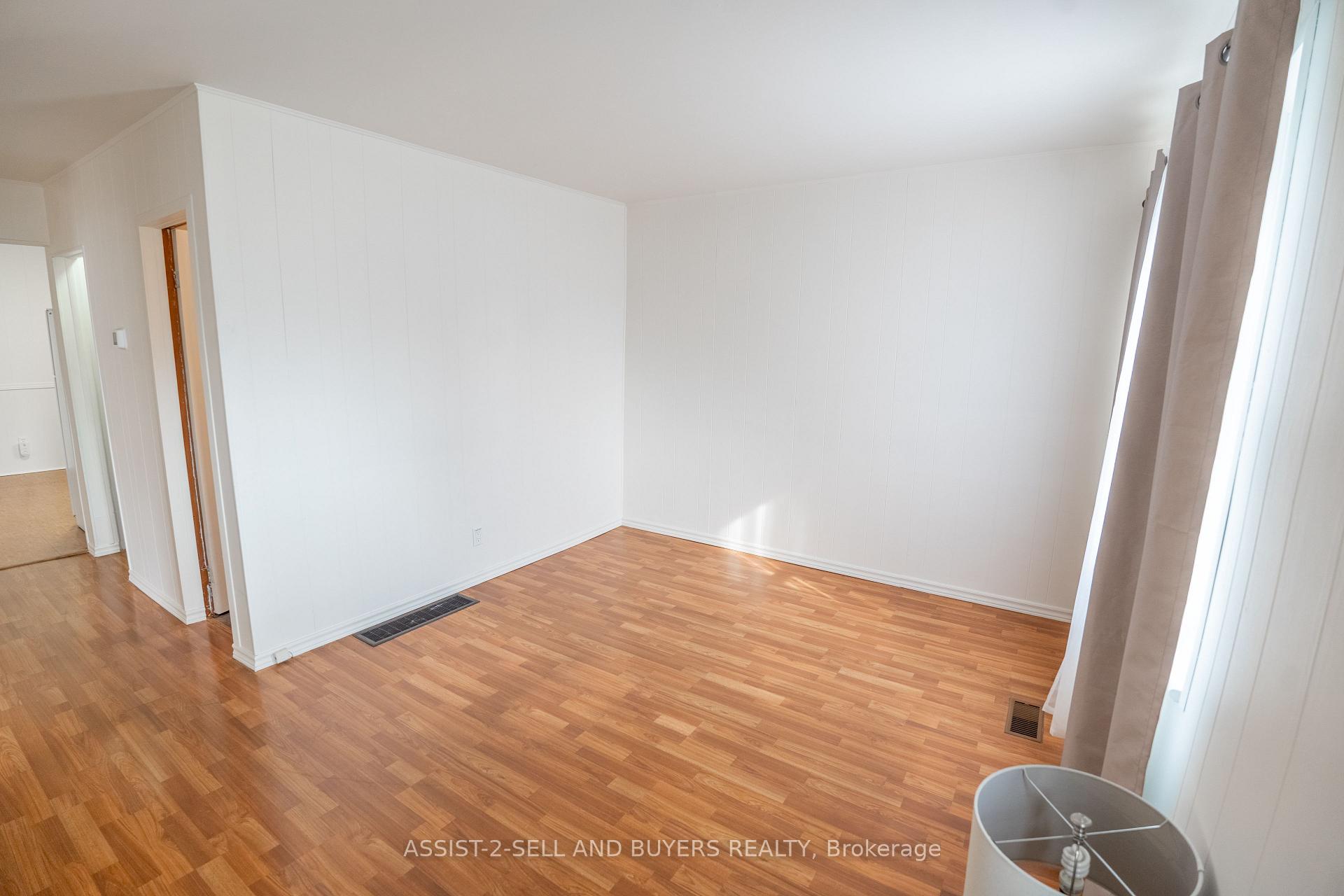 Photo 5 of 1103 Rita Street, Cornwall — HOMEH