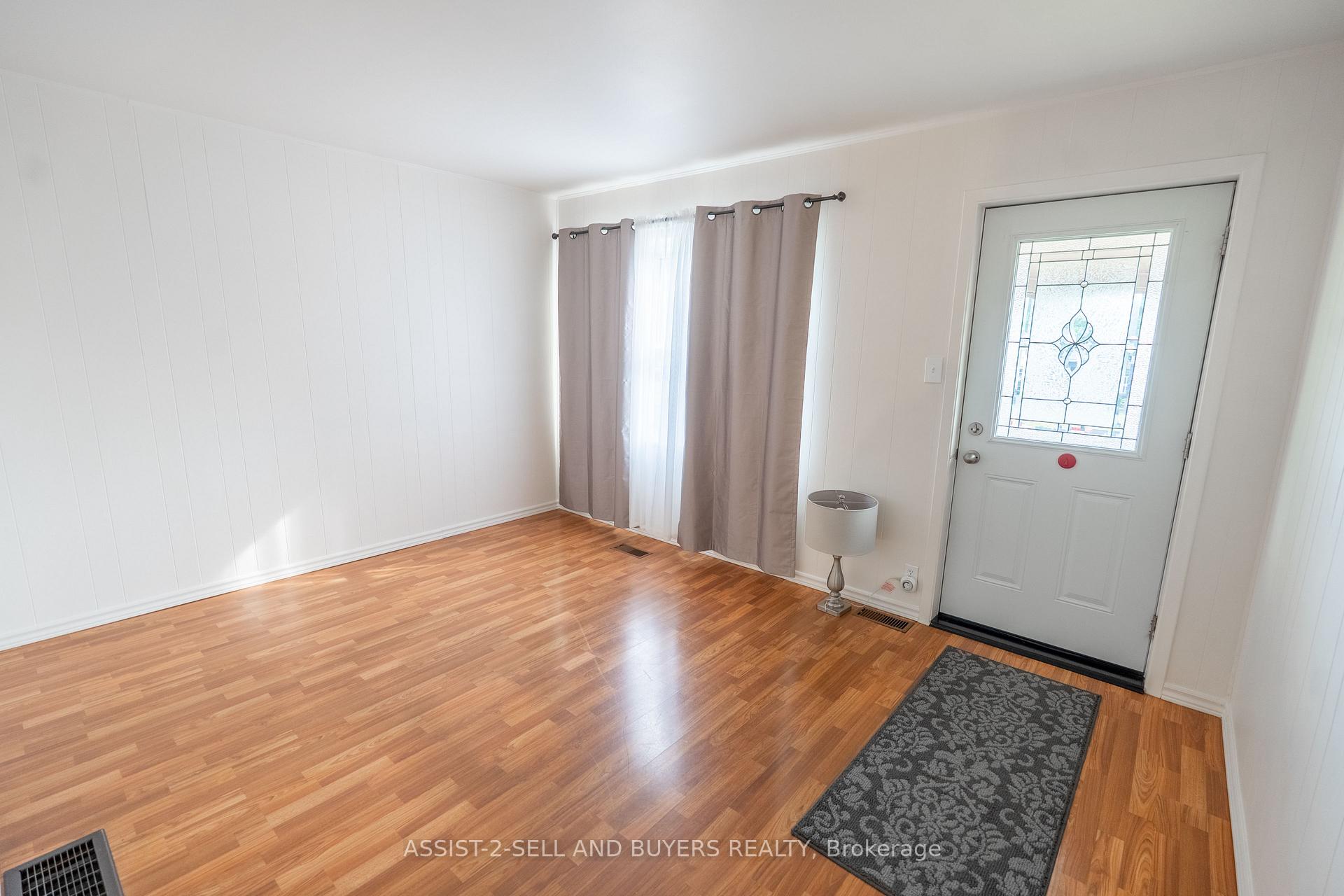 Photo 6 of 1103 Rita Street, Cornwall — HOMEH