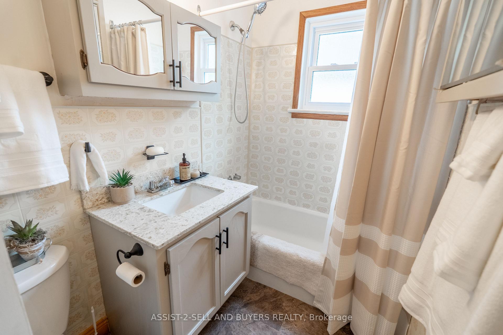 Photo 17 of 1103 Rita Street, Cornwall — HOMEH