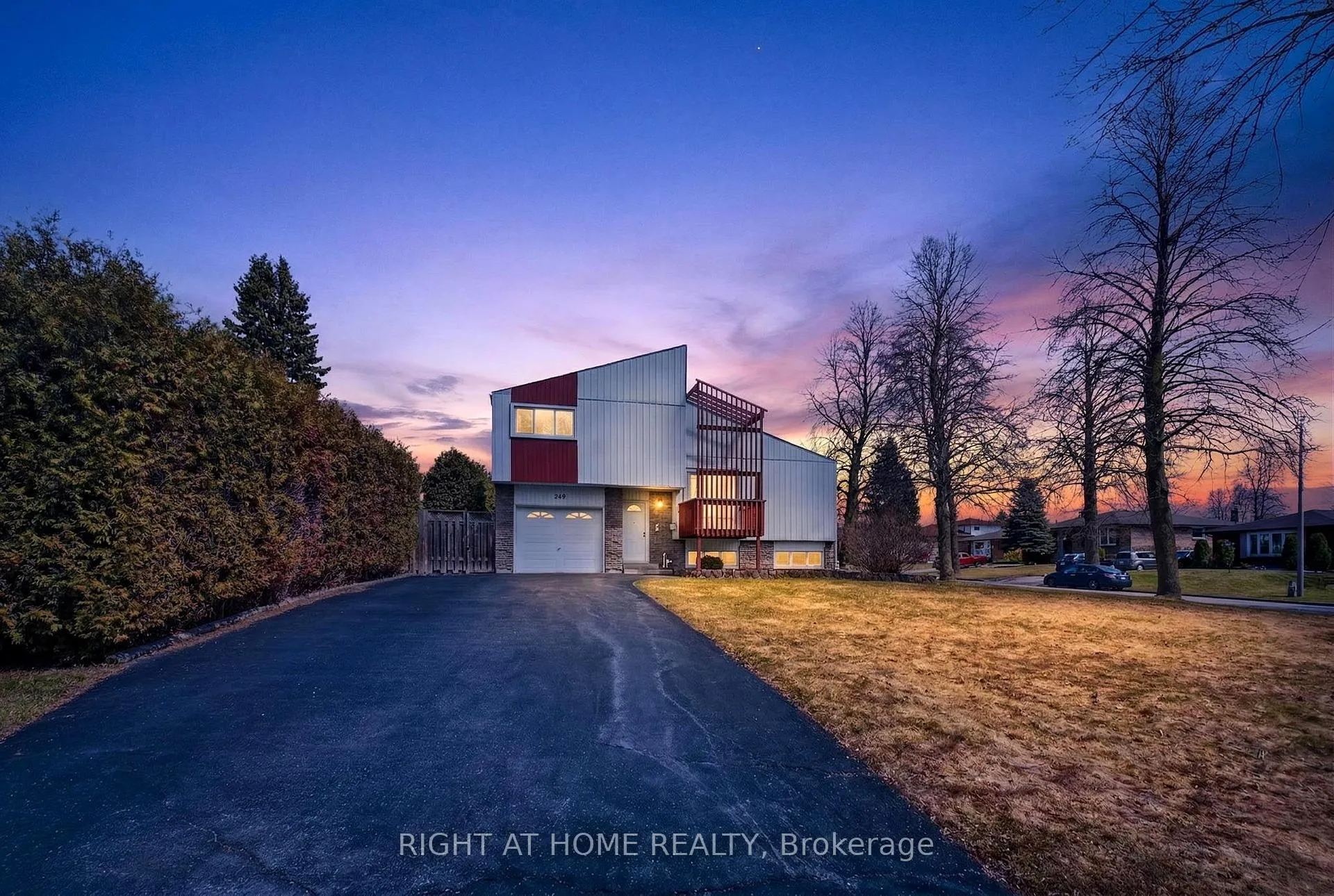 Photo 1 of 249 Lorindale Drive, Oshawa, Donevan — HOMEH