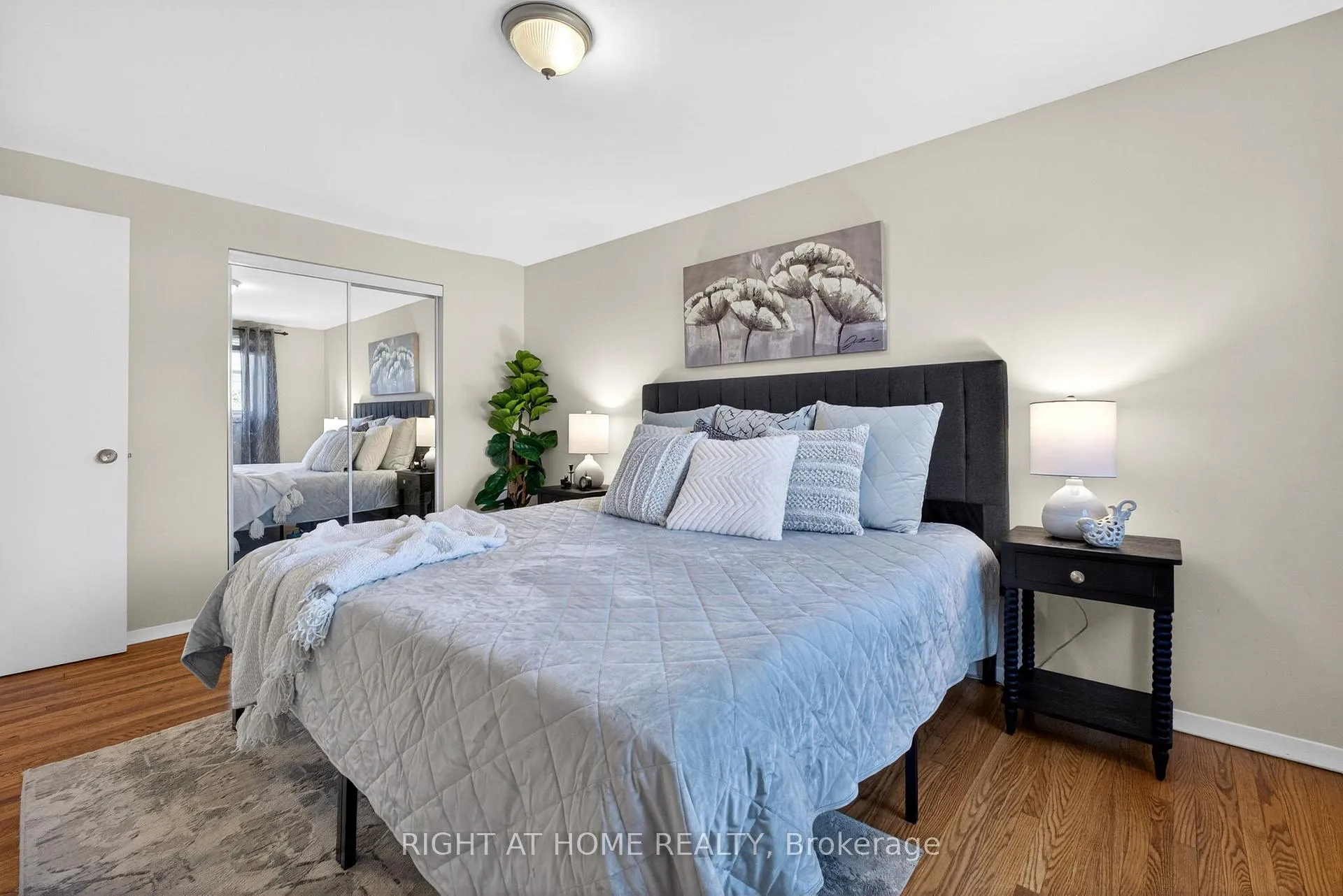 Photo 14 of 249 Lorindale Drive, Oshawa, Donevan — HOMEH