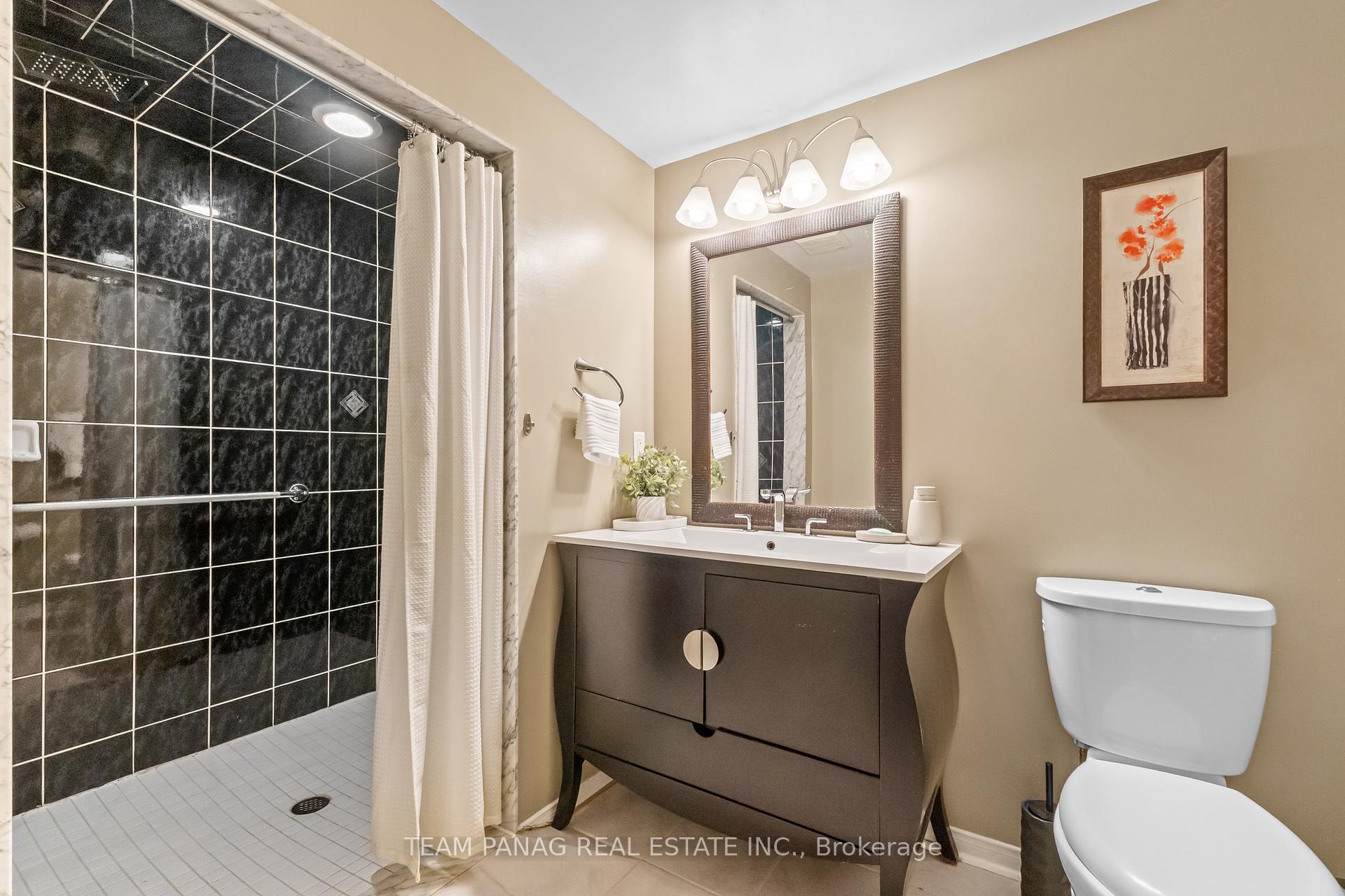 Photo 28 of 28 Charleswood Circle, Brampton, Fletcher's Meadow — HOMEH