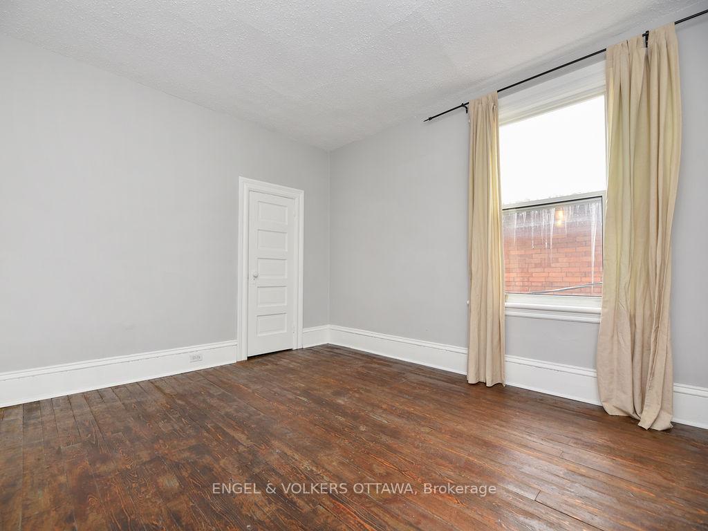 Photo 15 of Unit 2, 81 Third Avenue, Ottawa, Glebe — HOMEH