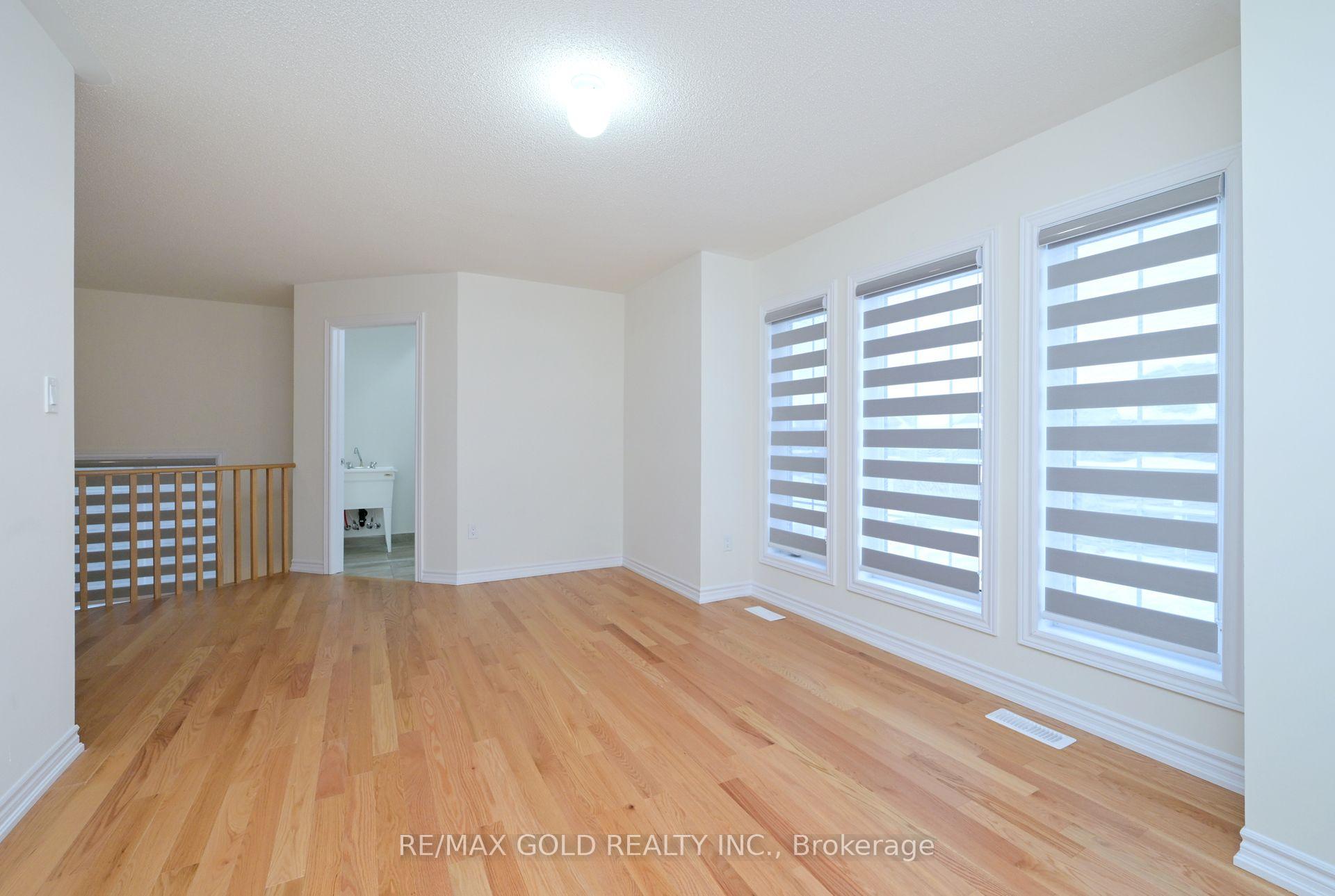 Photo 14 of 6 Ludlow Drive, Barrie, Rural Barrie Southeast — HOMEH