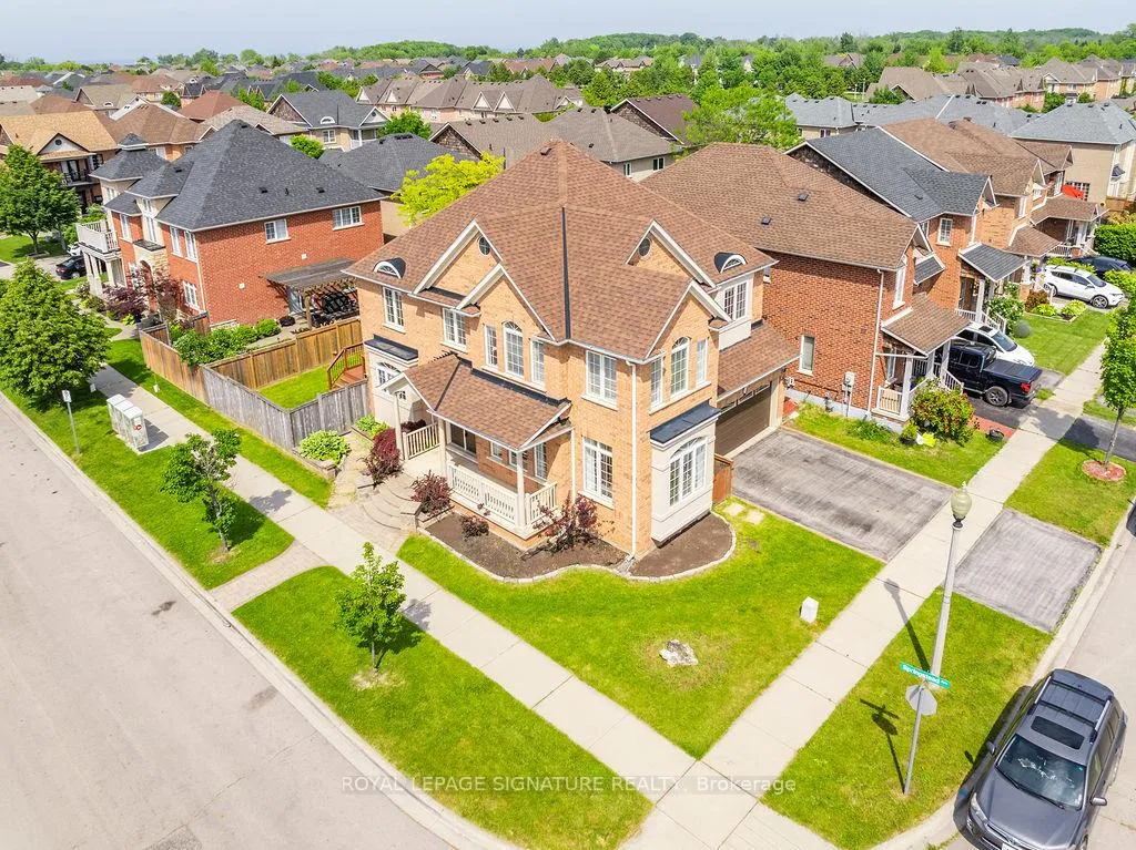 Photo 38 of 30 Oakrun Street, Hamilton, Winona Park — HOMEH
