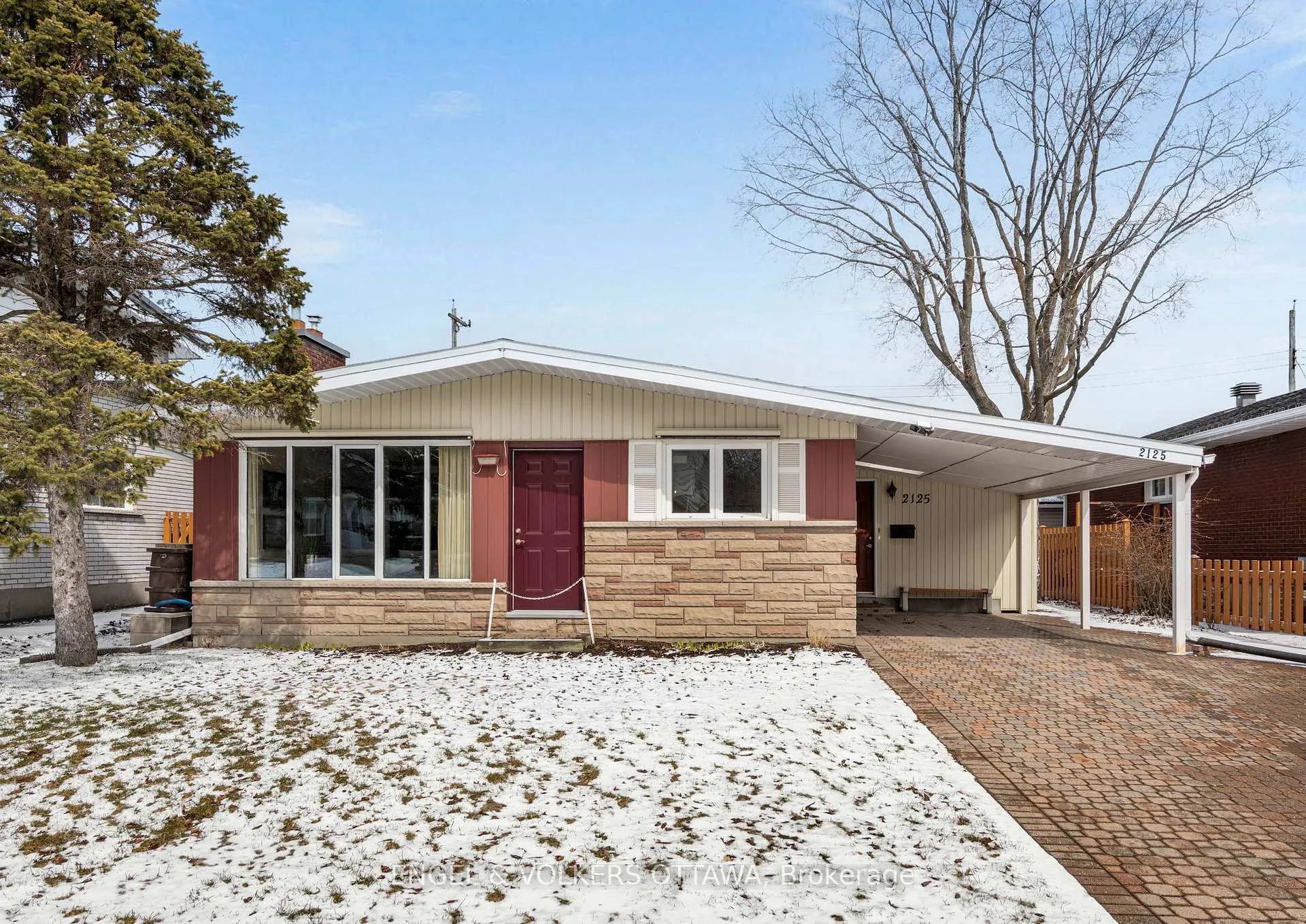 Photo 1 of 2125 Valley Drive, Ottawa, Elmvale Acres/Urbandale — HOMEH