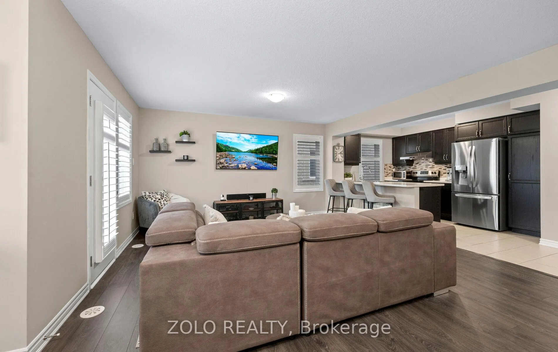 Photo 4 of Unit 65, 22 Spring Creek Drive, Hamilton, Waterdown — HOMEH