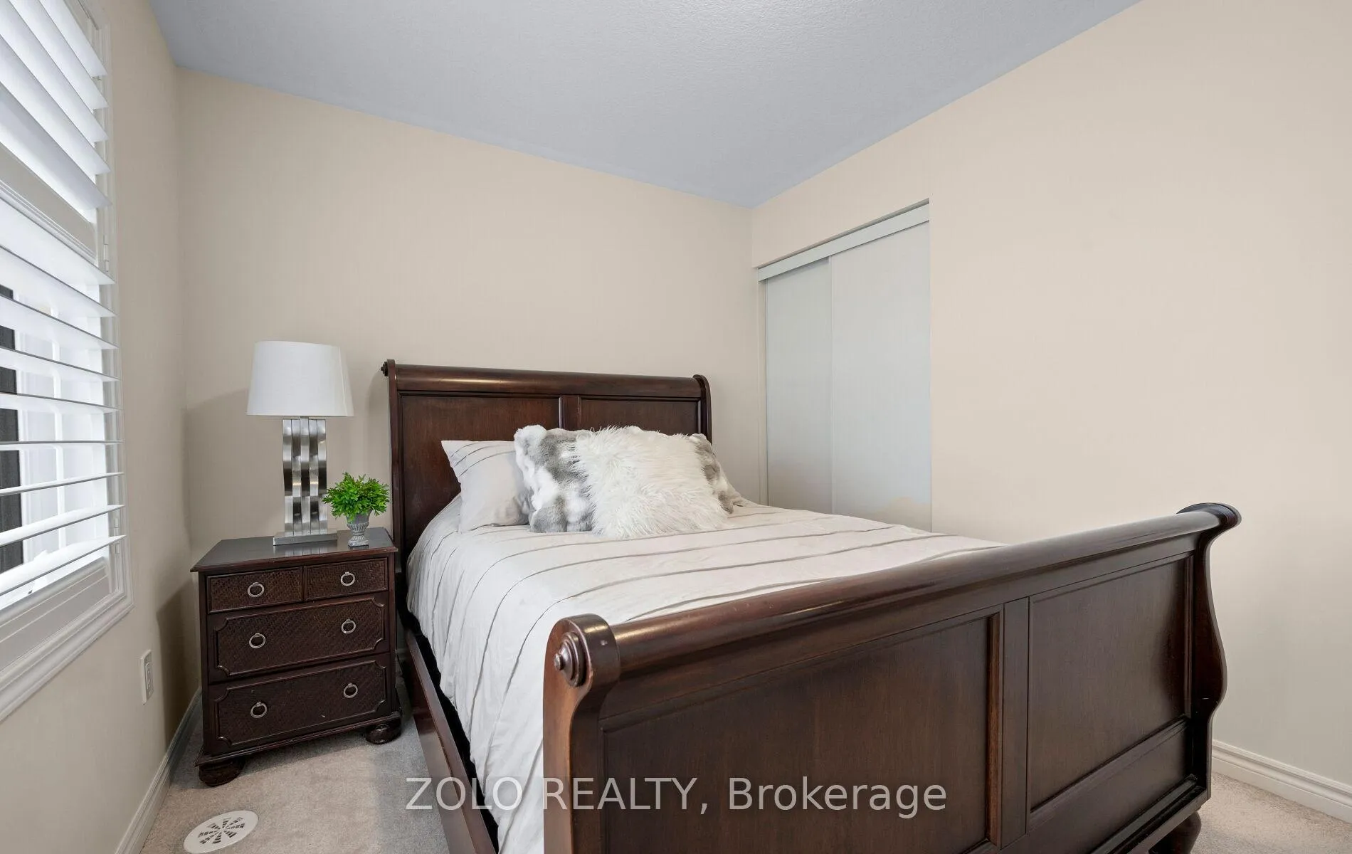 Photo 12 of Unit 65, 22 Spring Creek Drive, Hamilton, Waterdown — HOMEH
