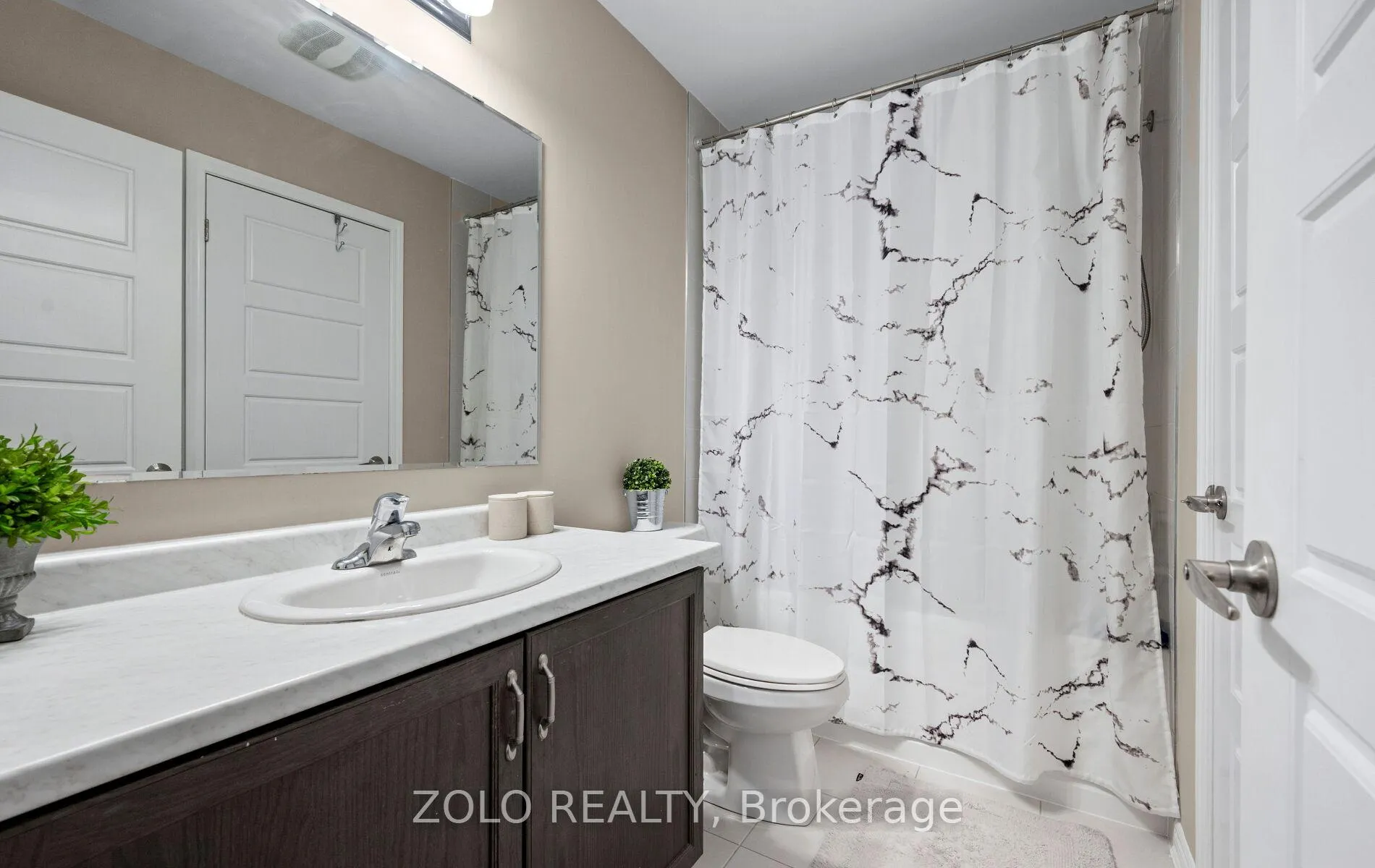 Photo 30 of Unit 65, 22 Spring Creek Drive, Hamilton, Waterdown — HOMEH