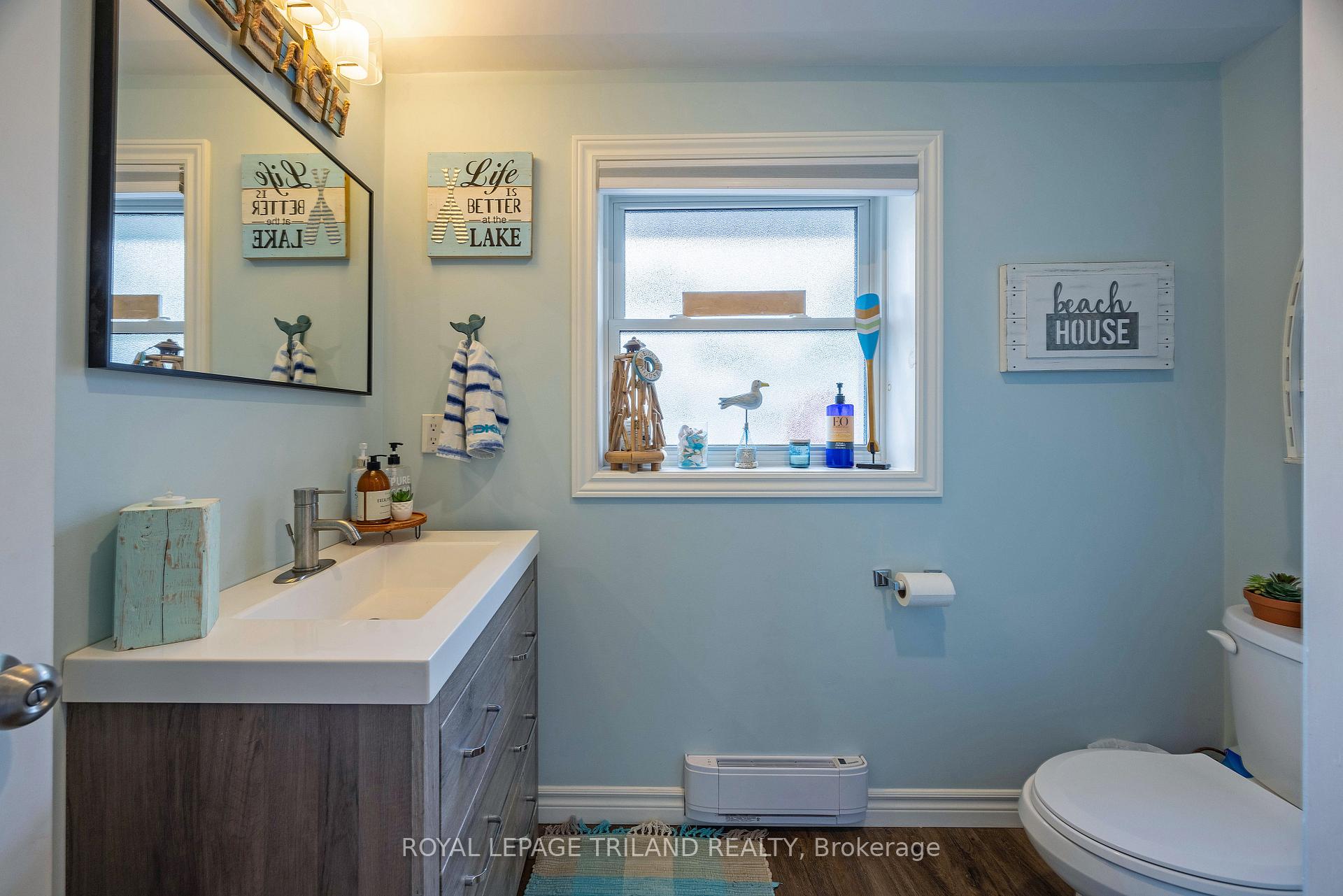 Photo 21 of Unit D, 440 West Edith Cavell Boulevard, Central Elgin, Rural Central Elgin — HOMEH