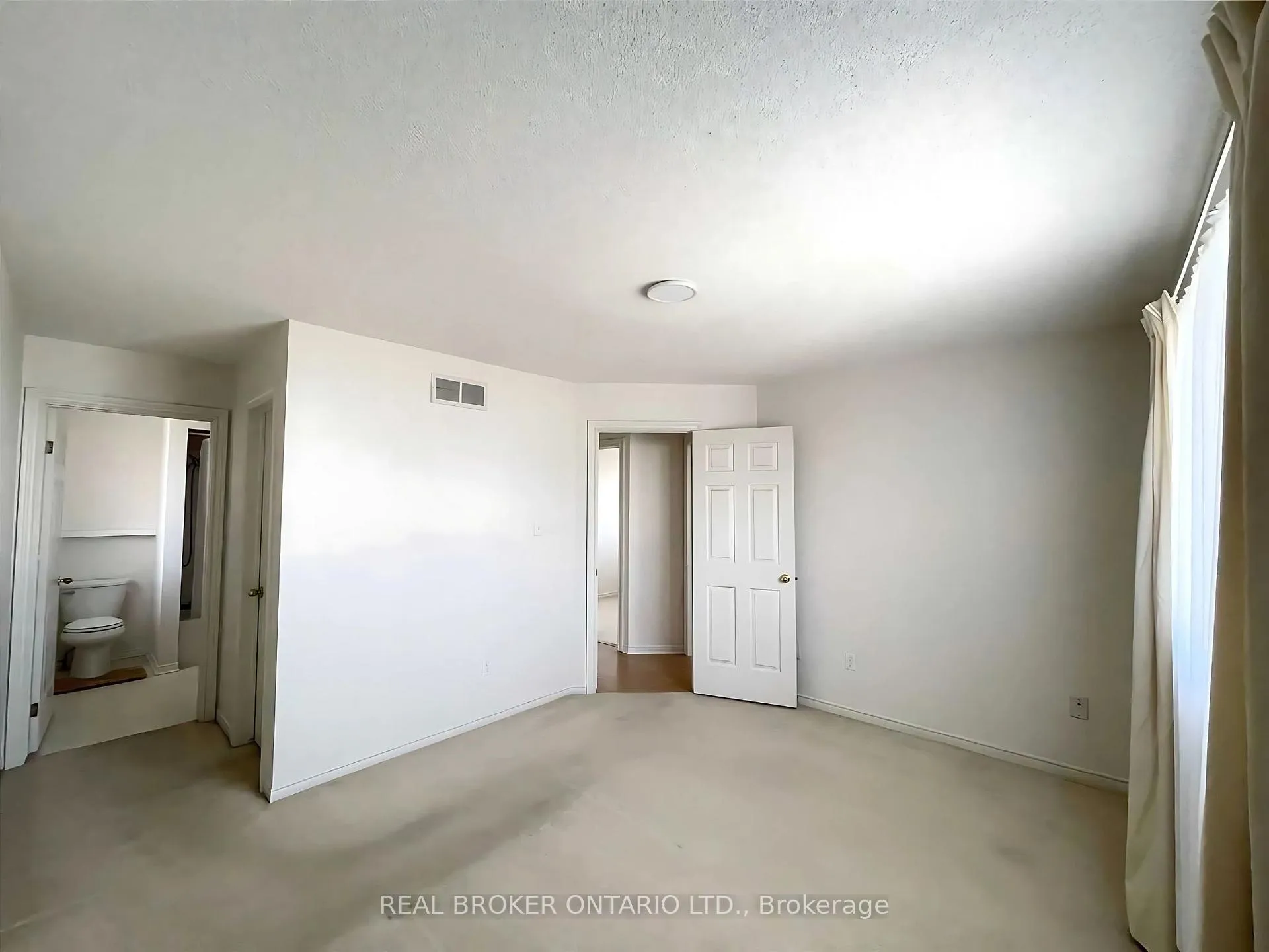 Photo 10 of 5999 Andrea Drive, Niagara Falls, West Wood — HOMEH