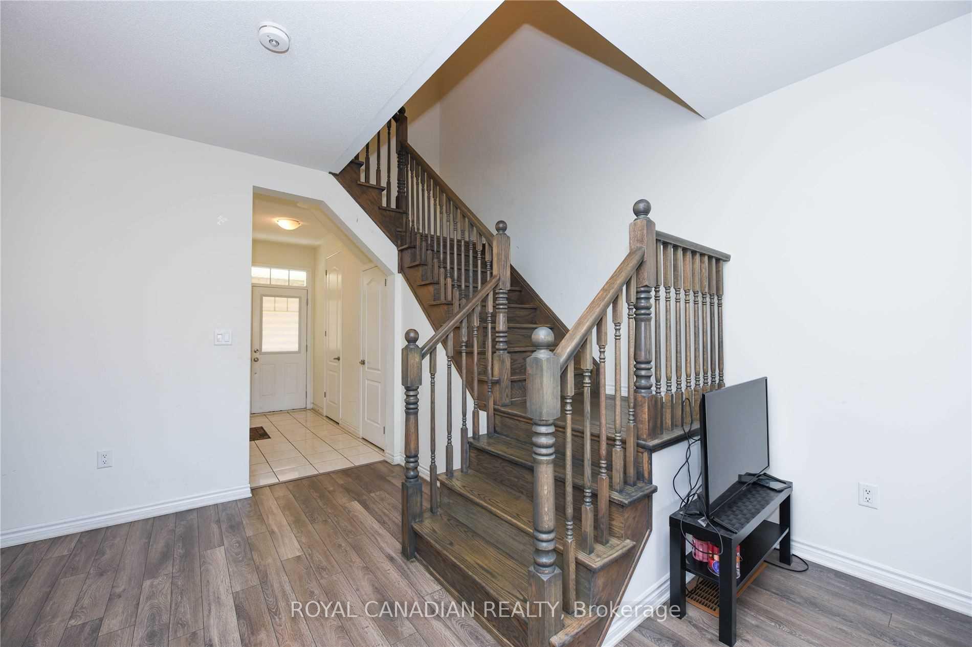 Photo 6 of 67 Phyllis Drive, Caledon, Rural Caledon — HOMEH