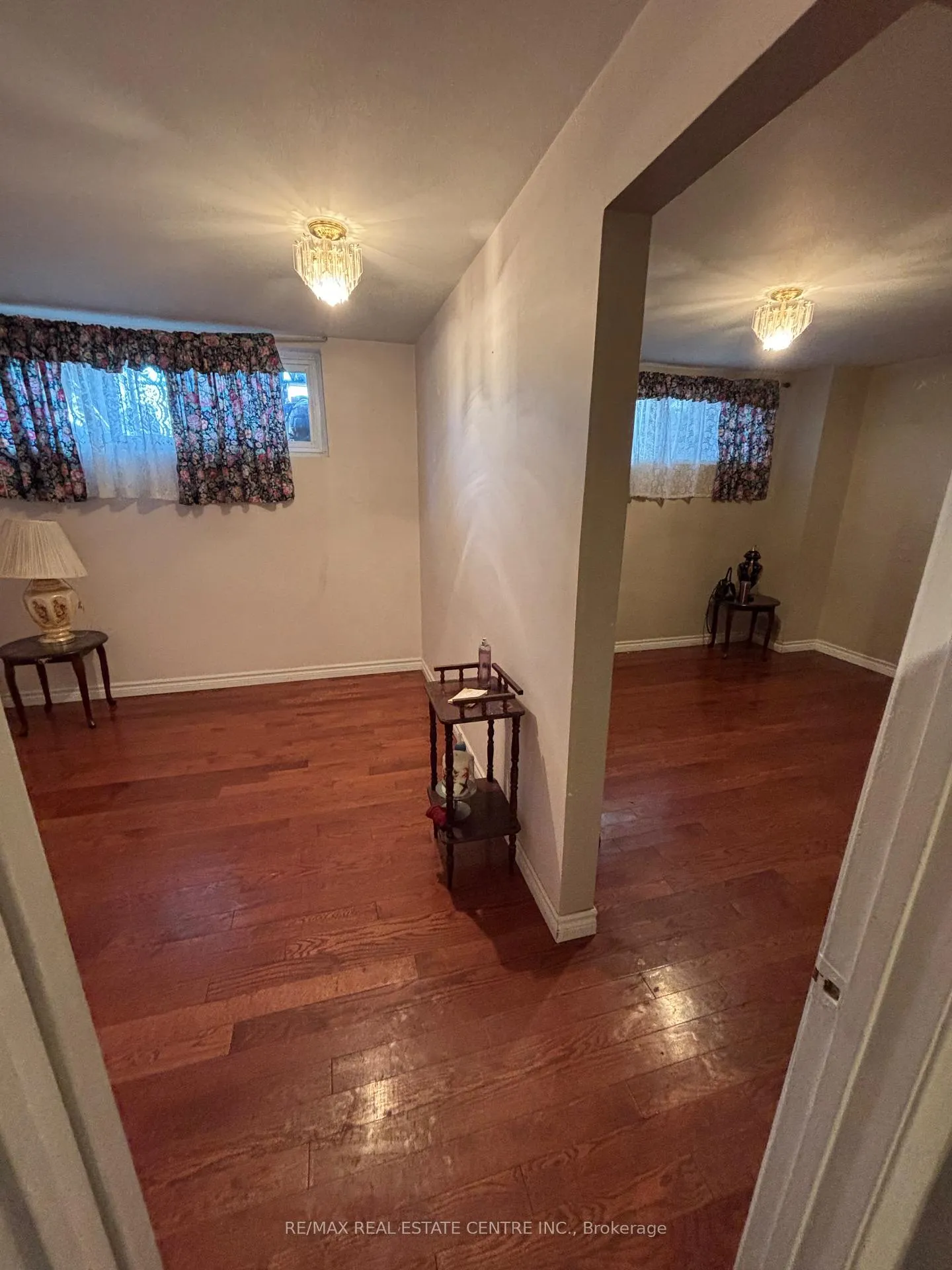 Photo 7 of 56 Ardglen Drive, Brampton, Brampton East — HOMEH