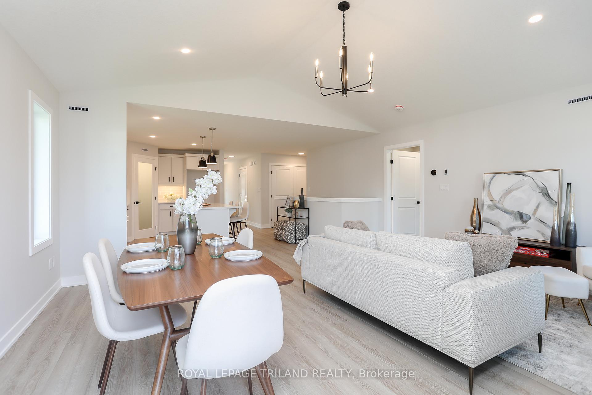 Photo 18 of 51 White Tail Path, Central Elgin, Rural Central Elgin — HOMEH