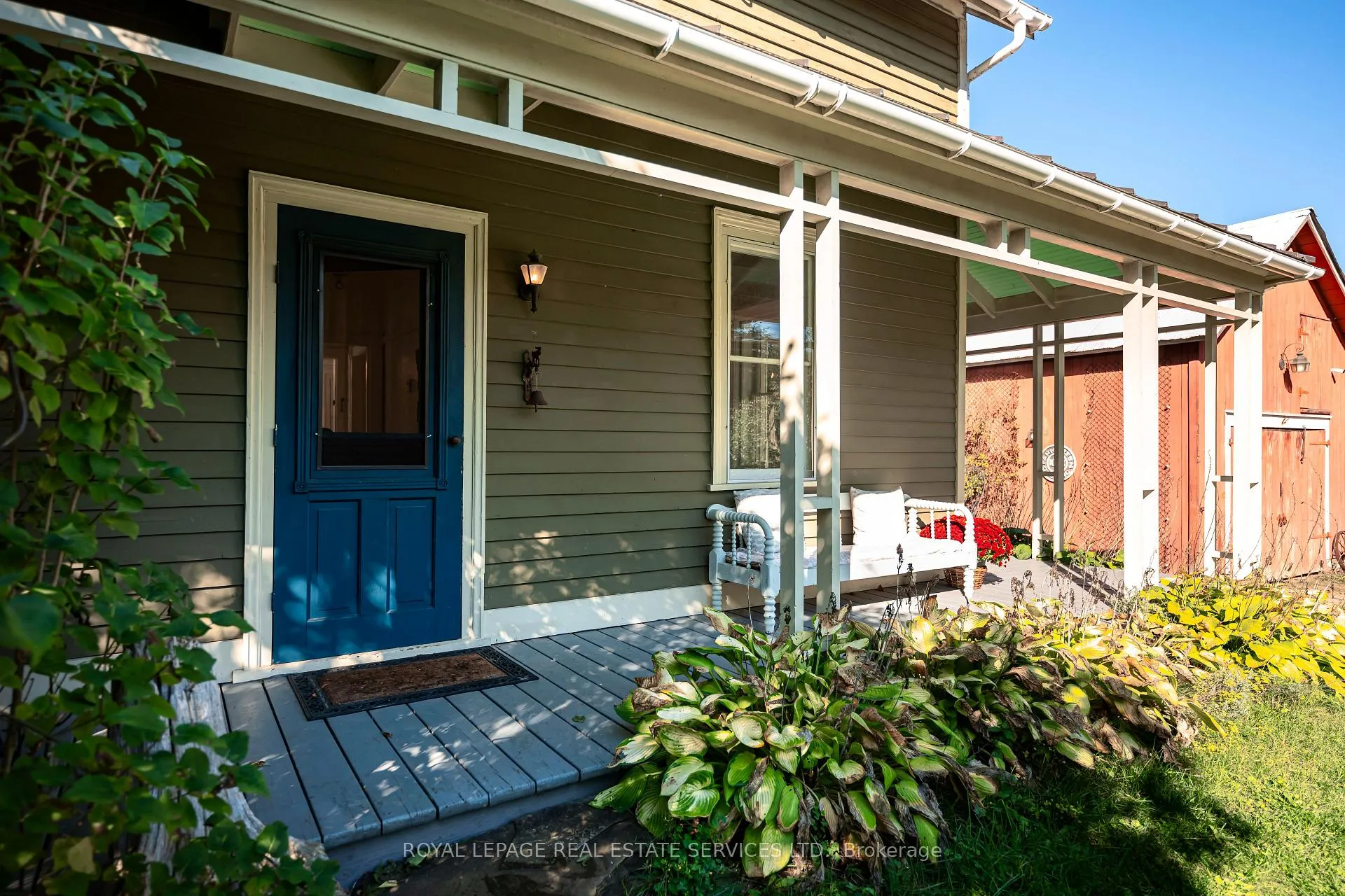 Photo 4 of 2414 Concession 3 Road, Caledon, Palgrave — HOMEH
