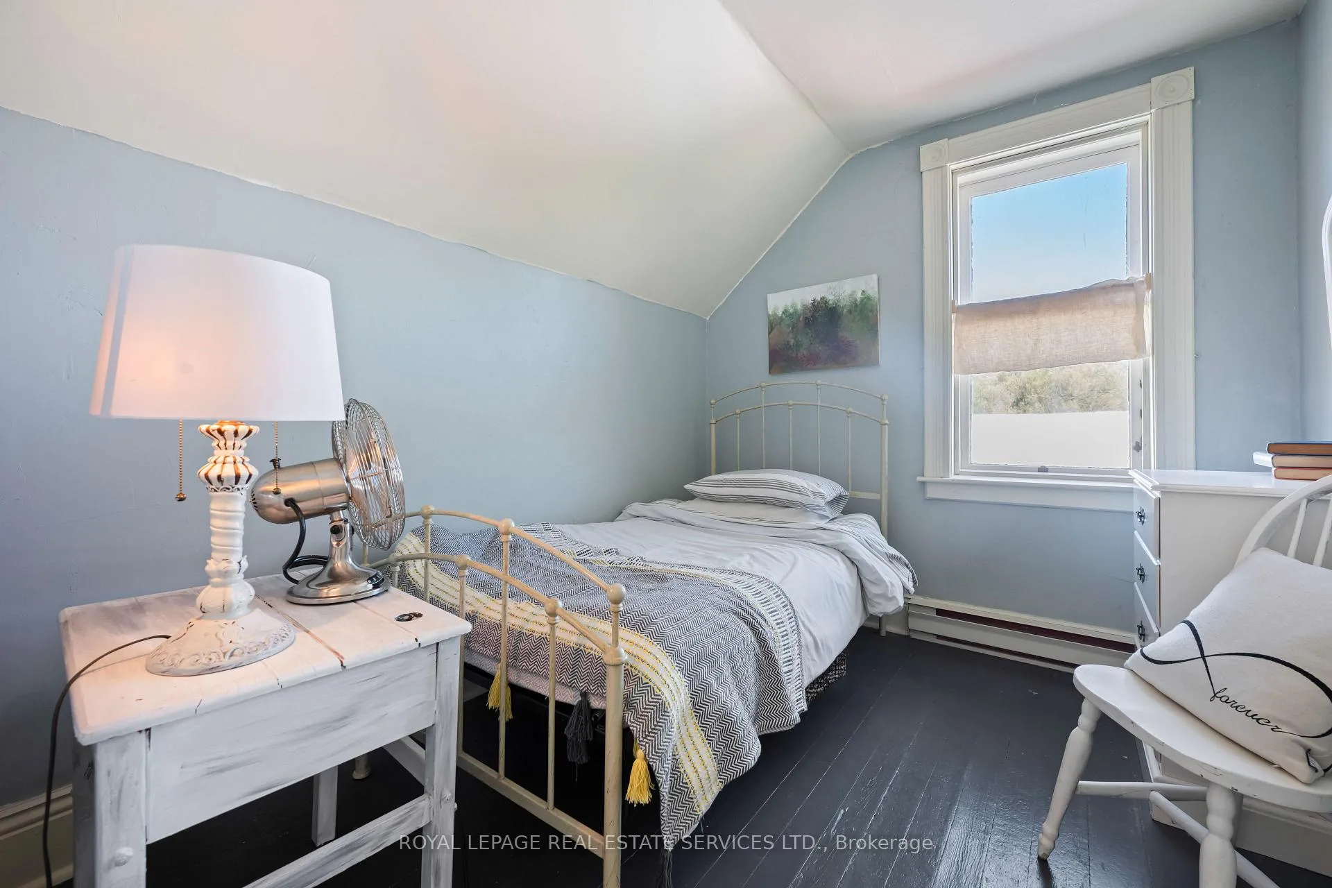 Photo 22 of 2414 Concession 3 Road, Caledon, Palgrave — HOMEH