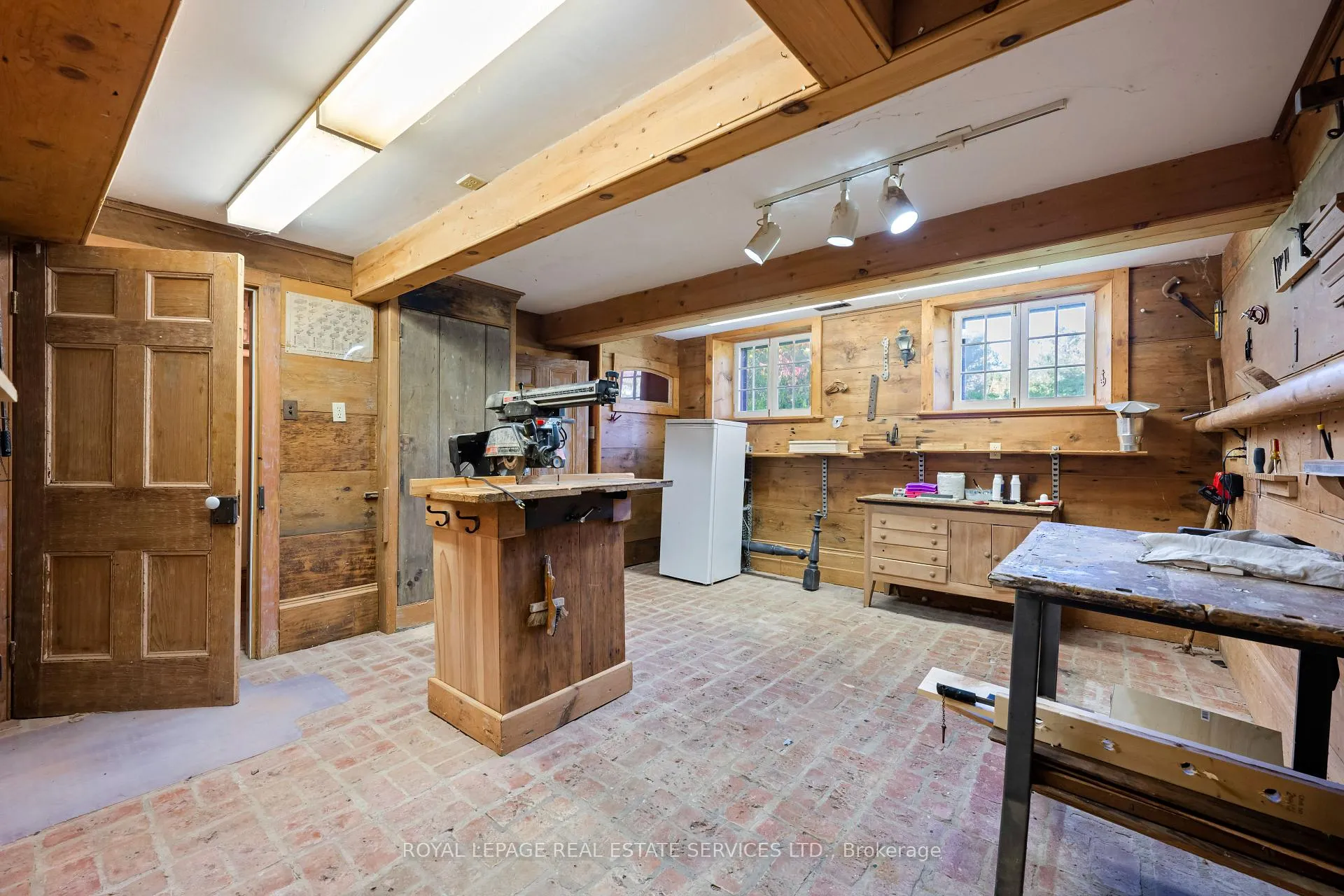 Photo 29 of 2414 Concession 3 Road, Caledon, Palgrave — HOMEH