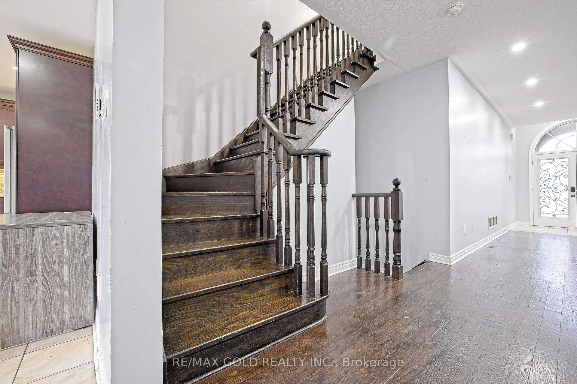 Photo 23 of 35 Abitibi Lake Drive, Brampton, Sandringham-Wellington — HOMEH