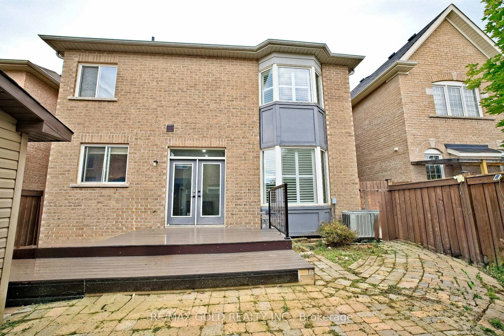 Photo 48 of 35 Abitibi Lake Drive, Brampton, Sandringham-Wellington — HOMEH