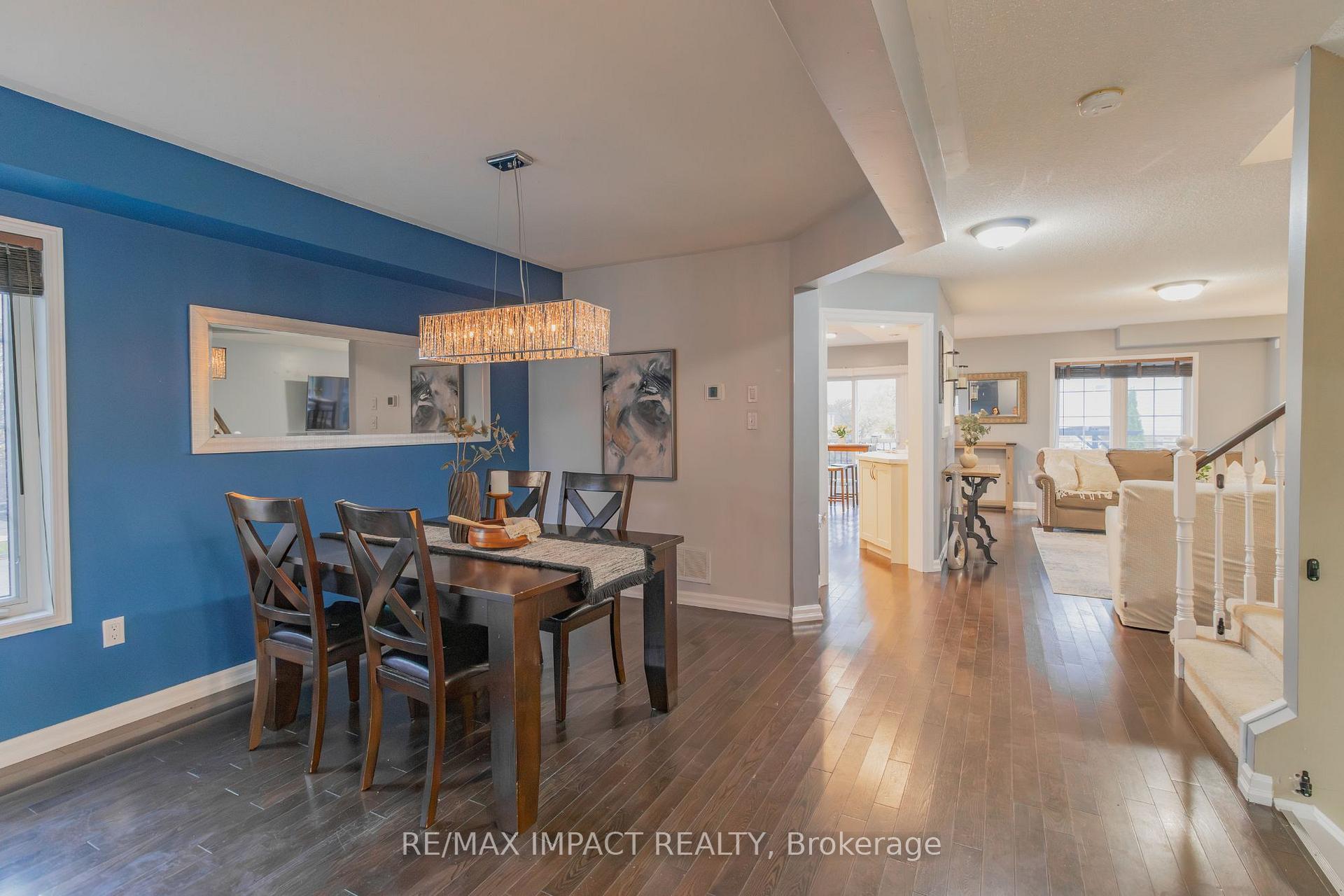 Photo 7 of 25 Bannister Street, Clarington, Bowmanville — HOMEH