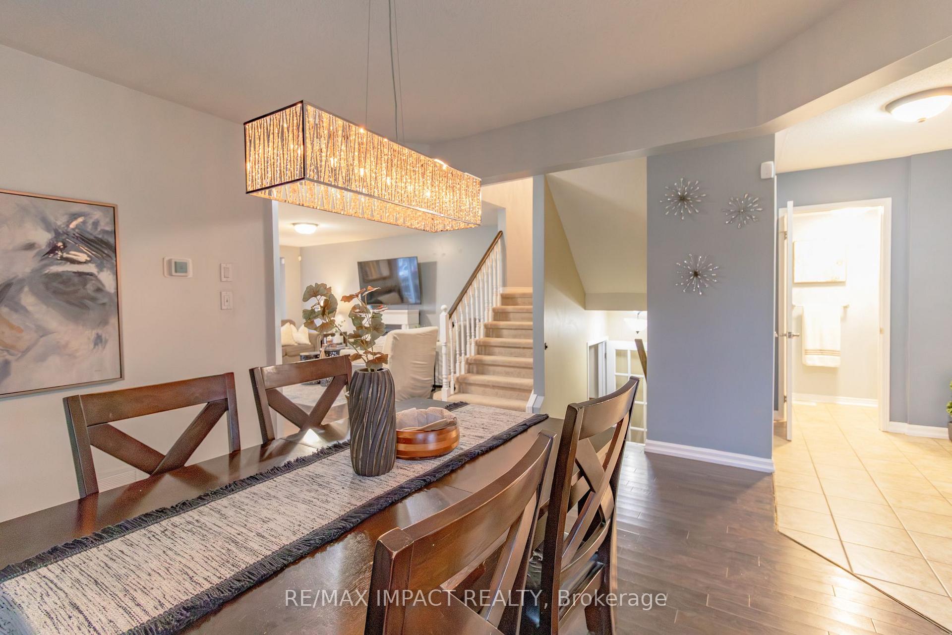 Photo 8 of 25 Bannister Street, Clarington, Bowmanville — HOMEH