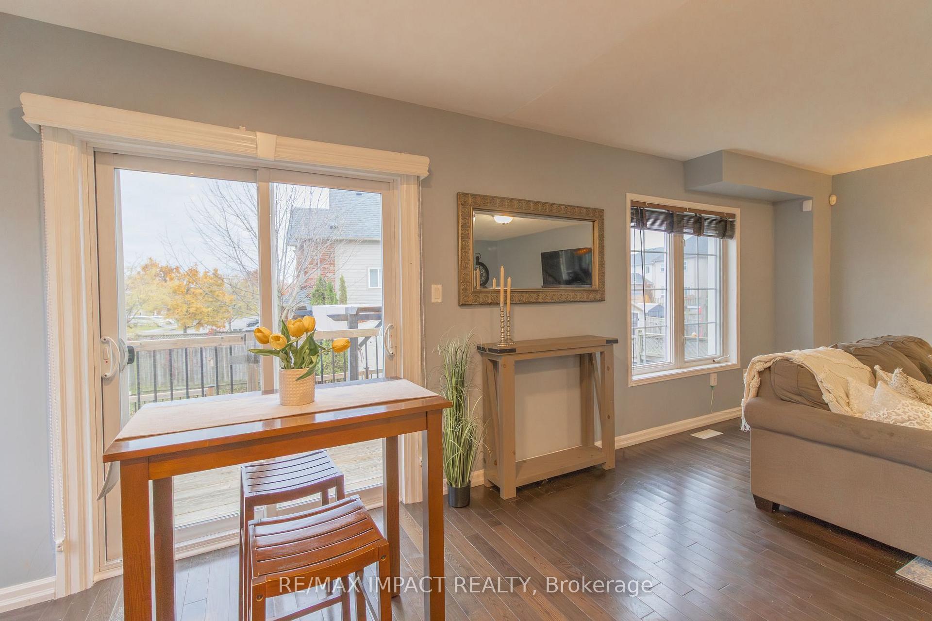 Photo 15 of 25 Bannister Street, Clarington, Bowmanville — HOMEH