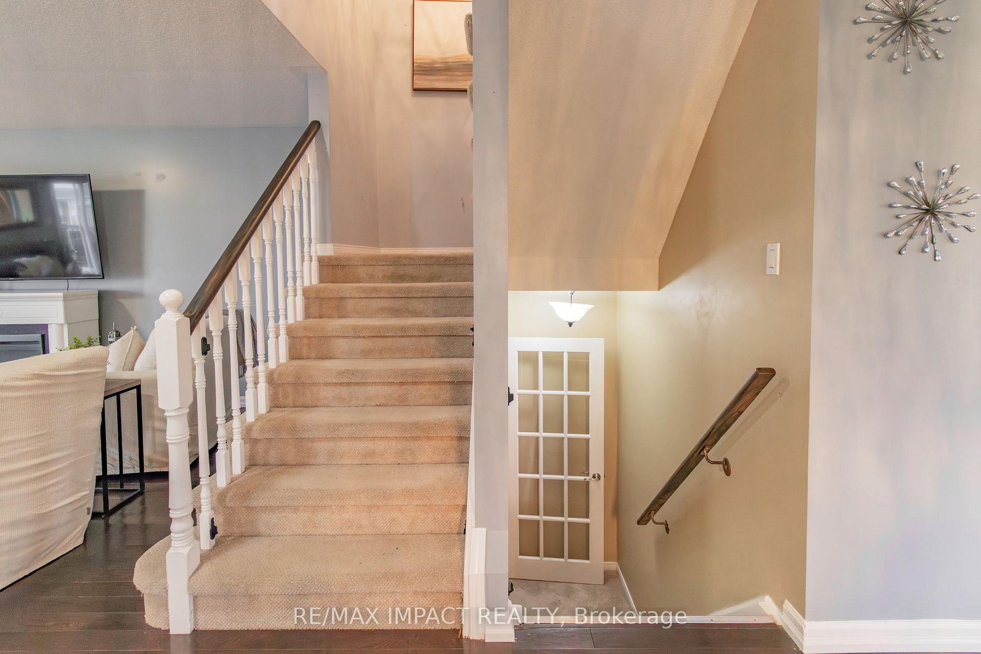 Photo 19 of 25 Bannister Street, Clarington, Bowmanville — HOMEH