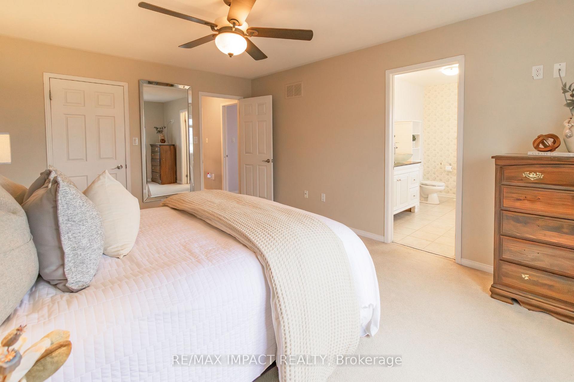 Photo 22 of 25 Bannister Street, Clarington, Bowmanville — HOMEH