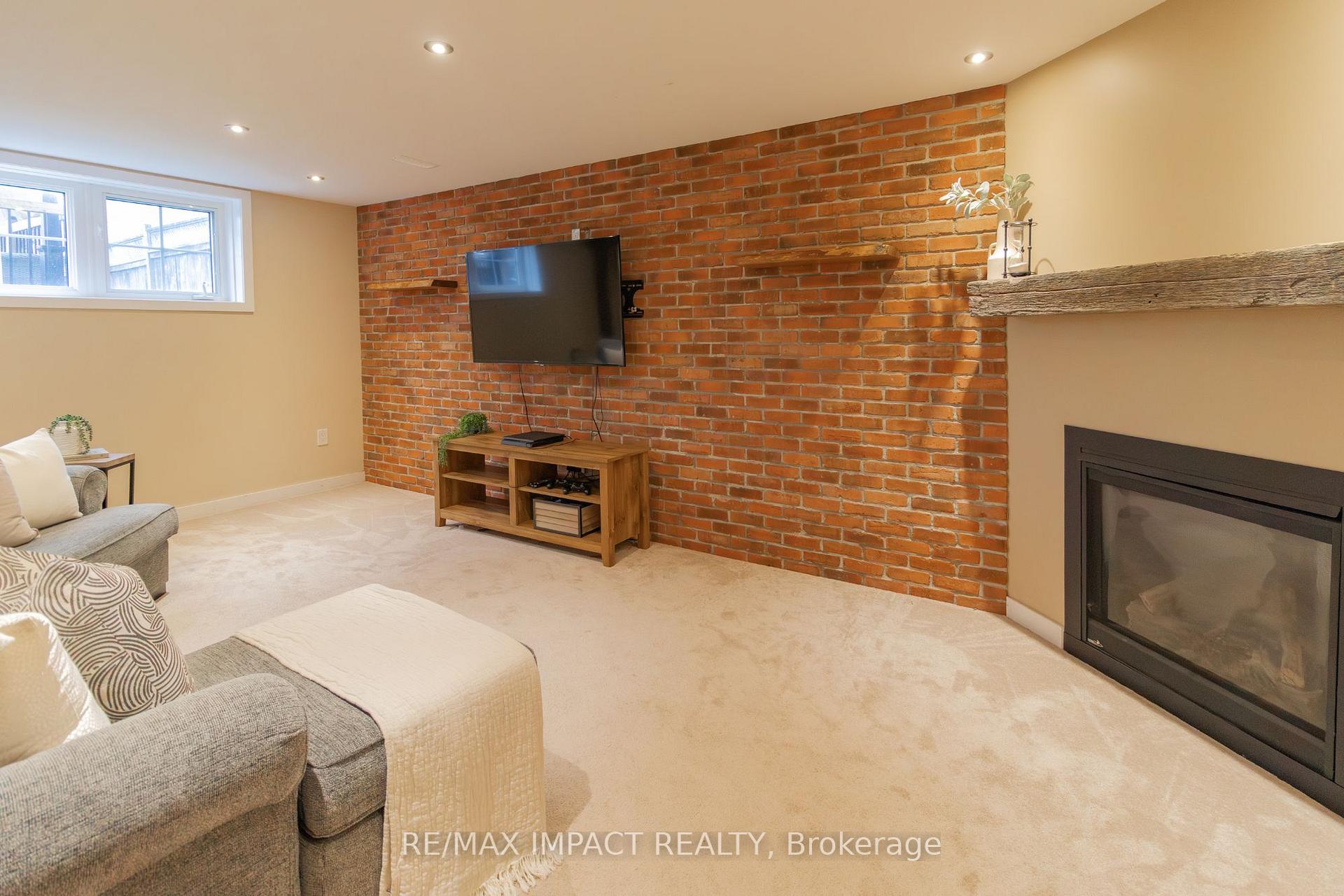 Photo 34 of 25 Bannister Street, Clarington, Bowmanville — HOMEH