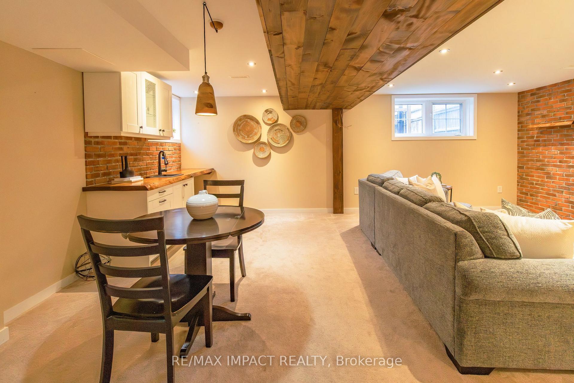 Photo 35 of 25 Bannister Street, Clarington, Bowmanville — HOMEH