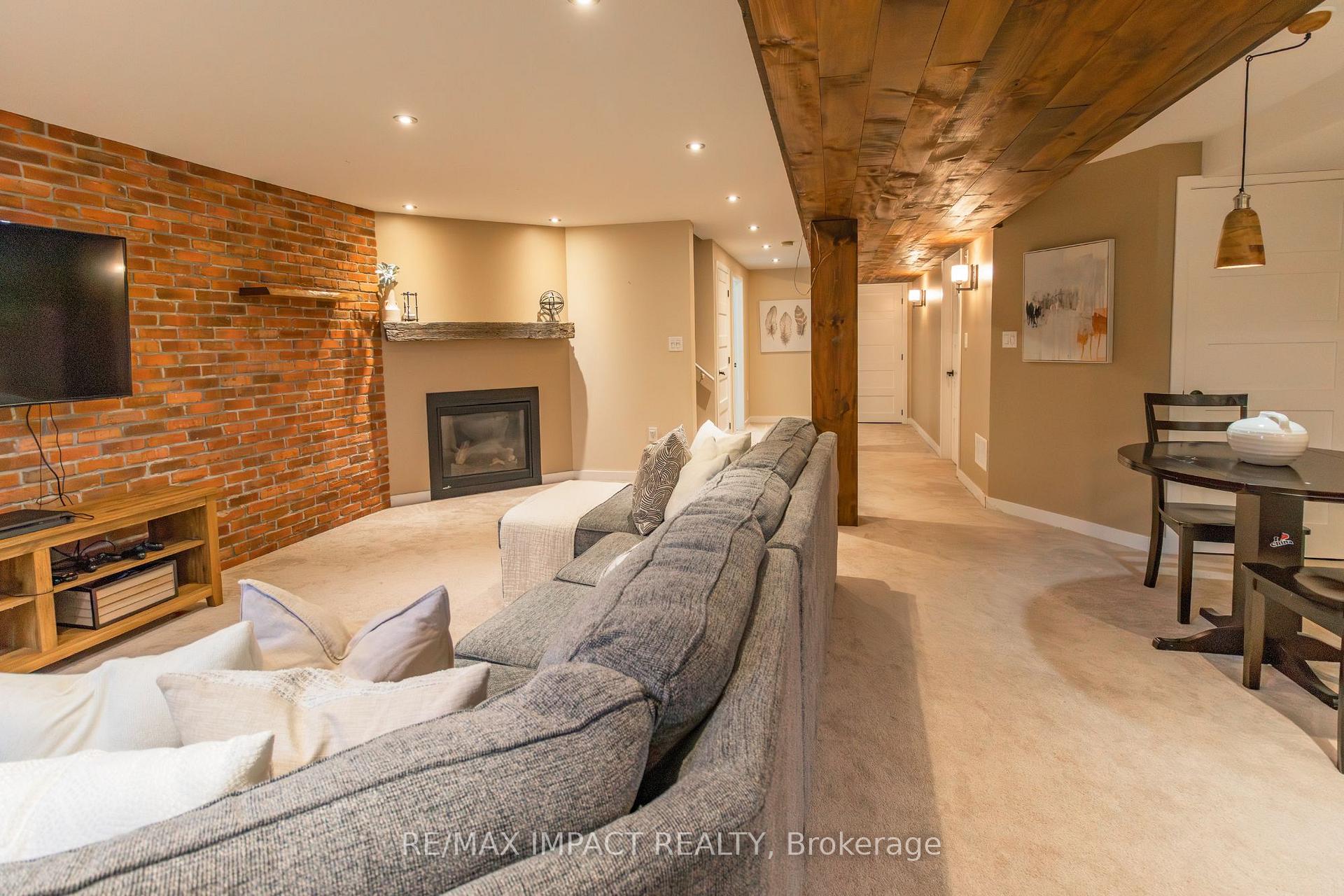 Photo 36 of 25 Bannister Street, Clarington, Bowmanville — HOMEH
